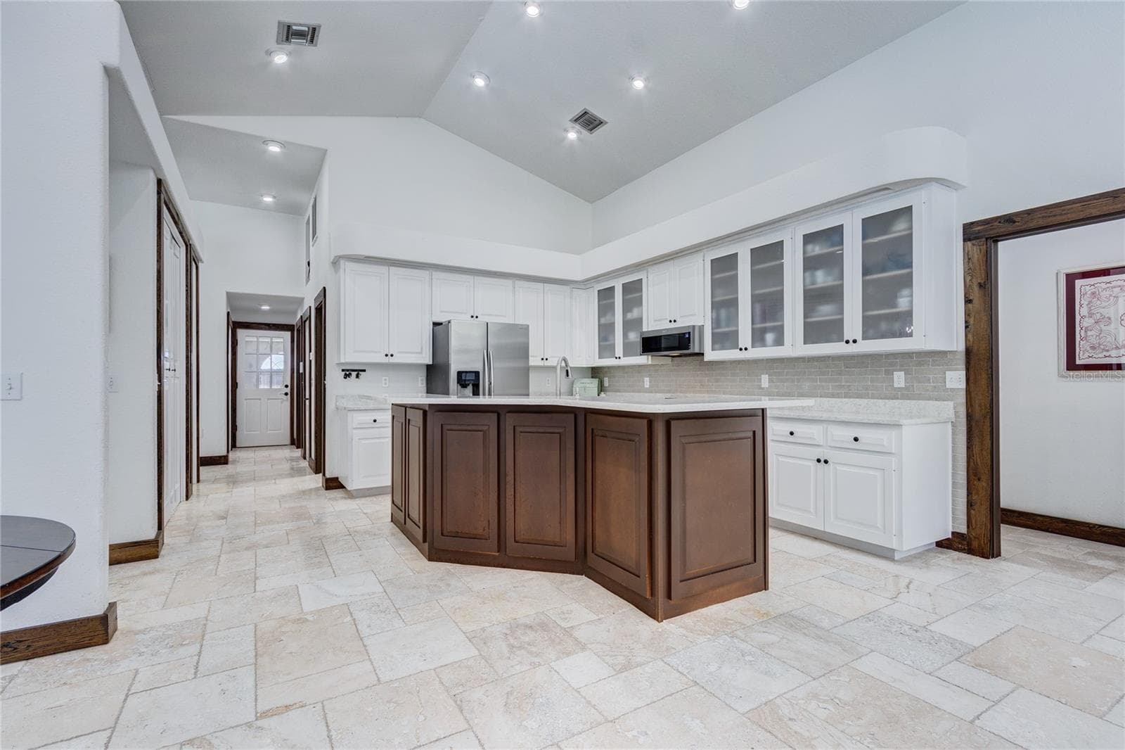Chef's Dream Kitchen! - 32305 PASCO RD, SAN ANTONIO