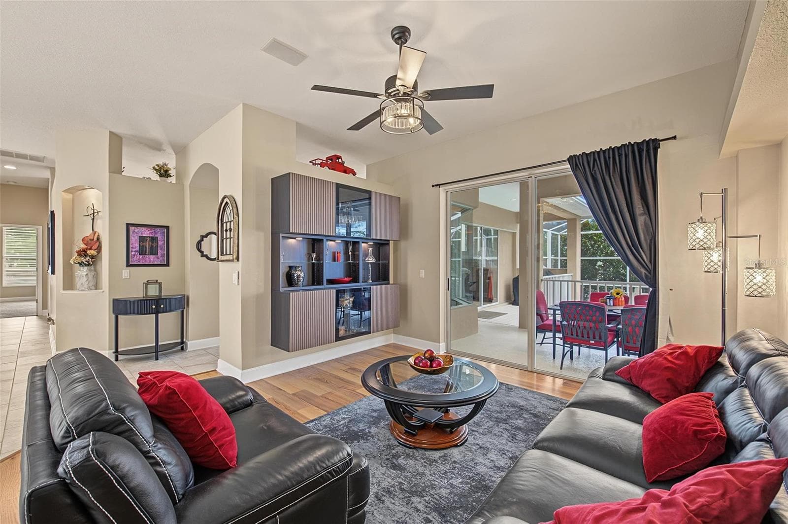 Single Family Residence at 5109 SYLVAN OAKS DR, VALRICO, photo 12 of 62