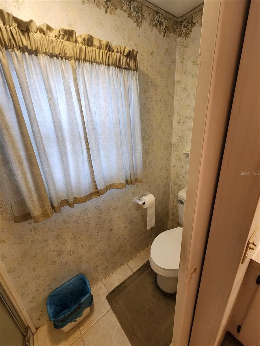 Primary Bathroom - 5408 CHATEAU LN, BRADENTON