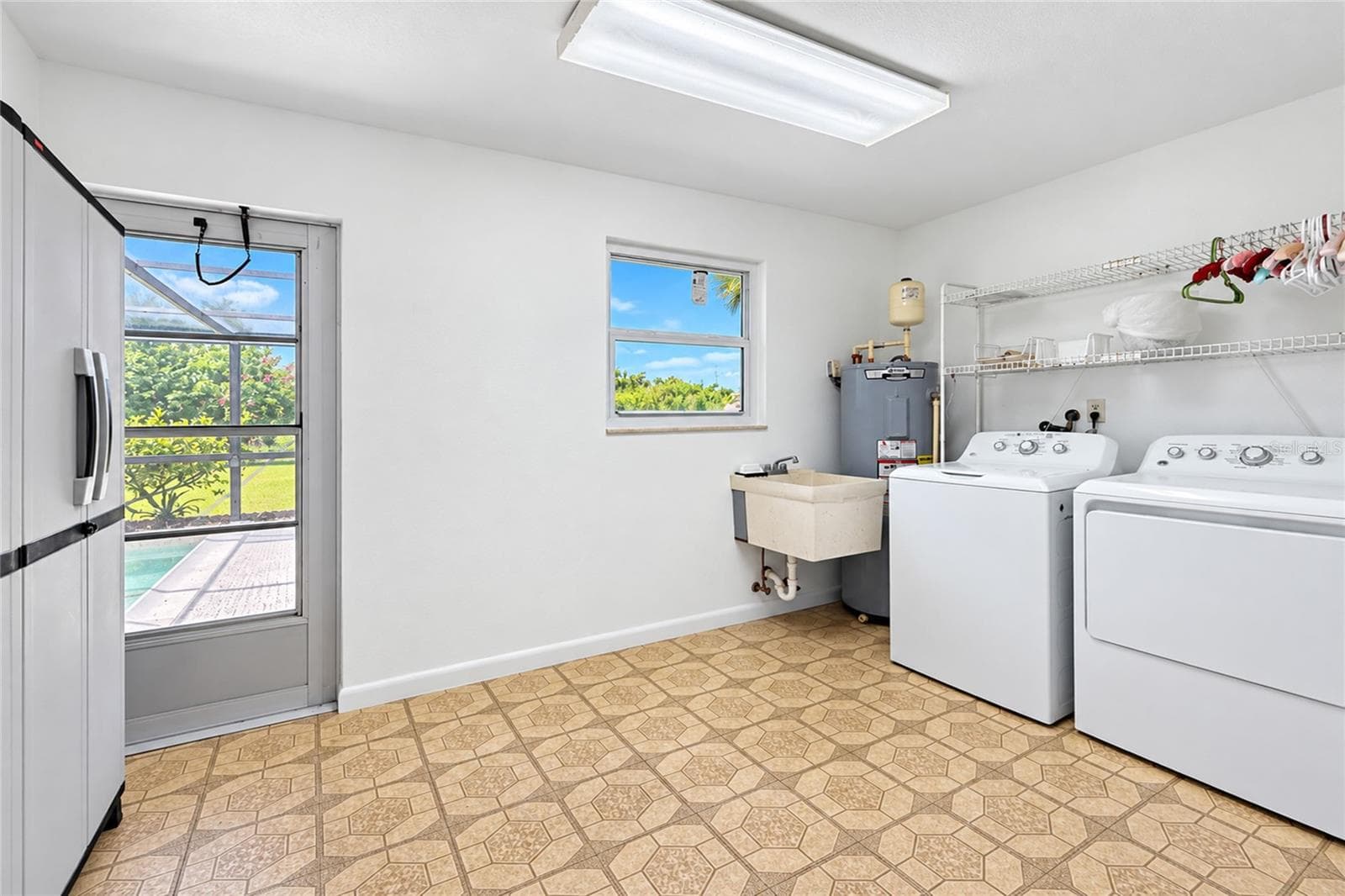 Single Family Residence at 18565 ROBINSON AVE, PORT CHARLOTTE, photo 35 of 65