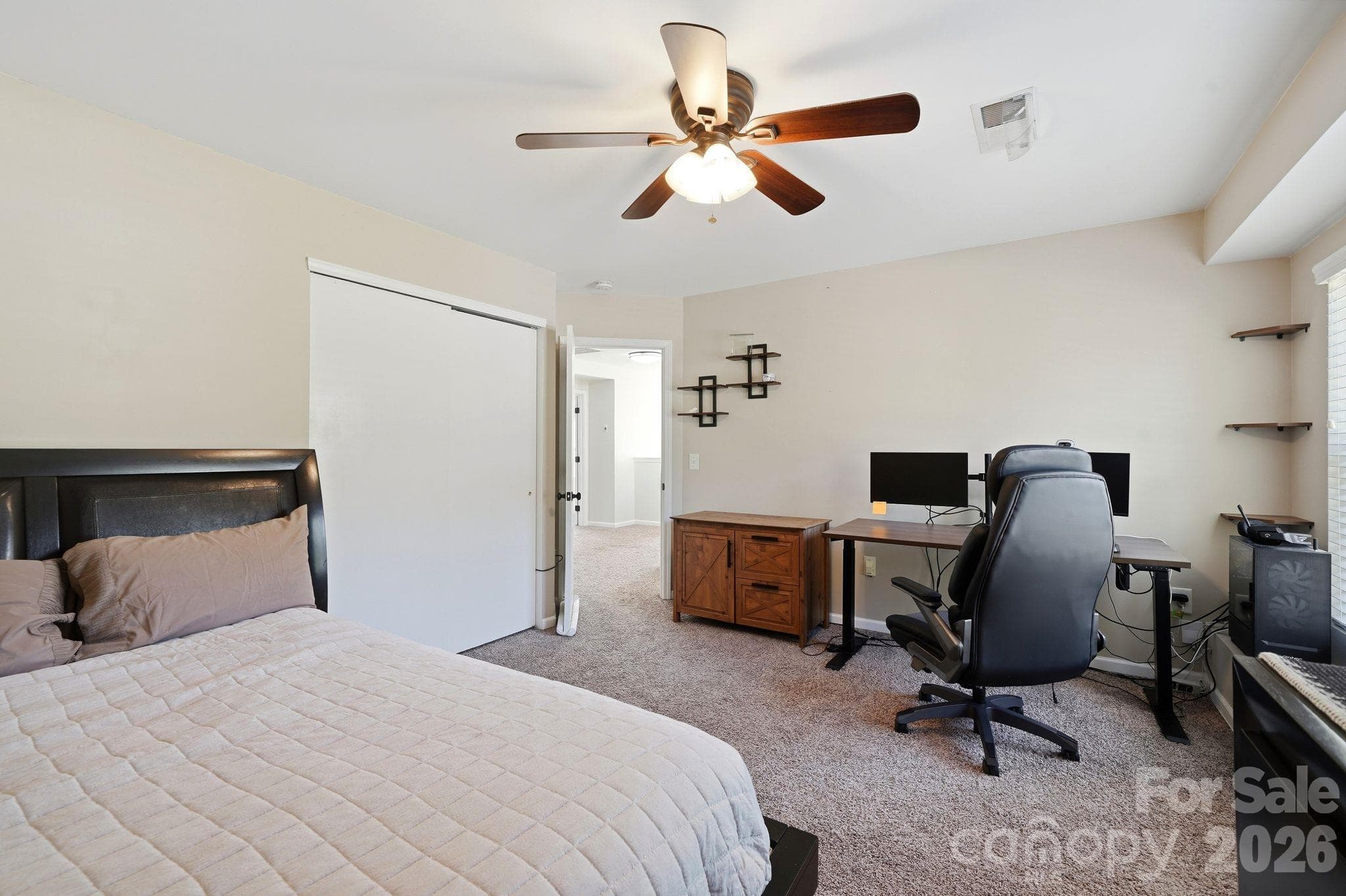 Single Family Residence at 2729 Markham Woods Court, Charlotte, photo 25 of 34