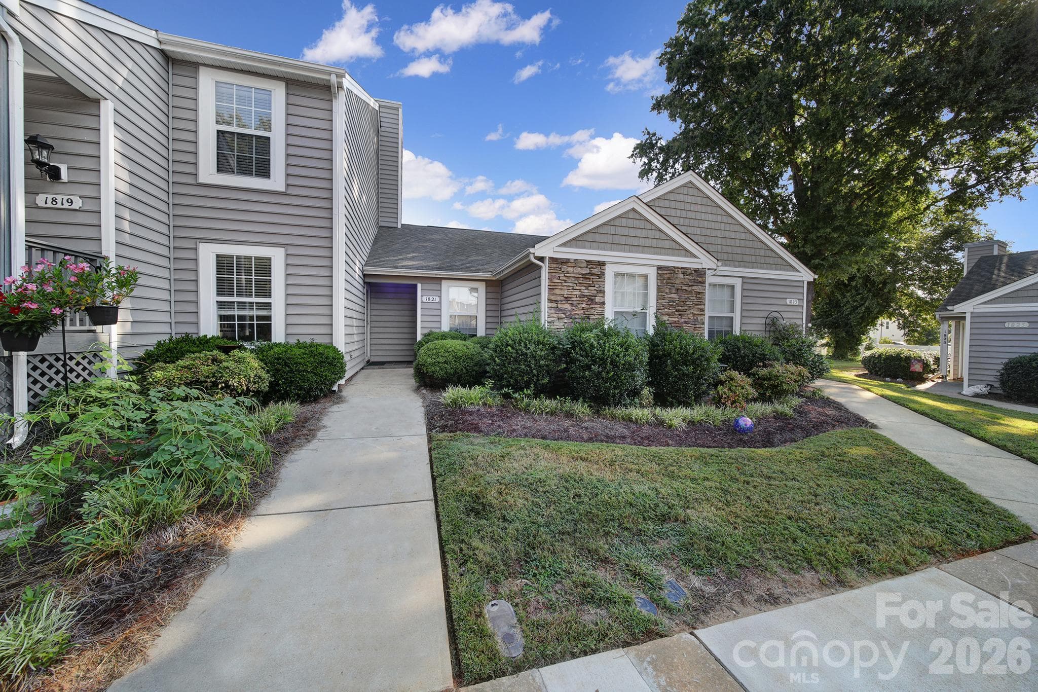 Condominium at 1821 Fairlawn Court, Rock Hill, photo 2 of 27