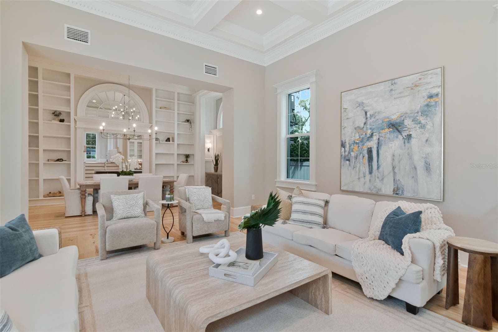 The family room where everyone will gather - 4706 W SAN JOSE ST, TAMPA