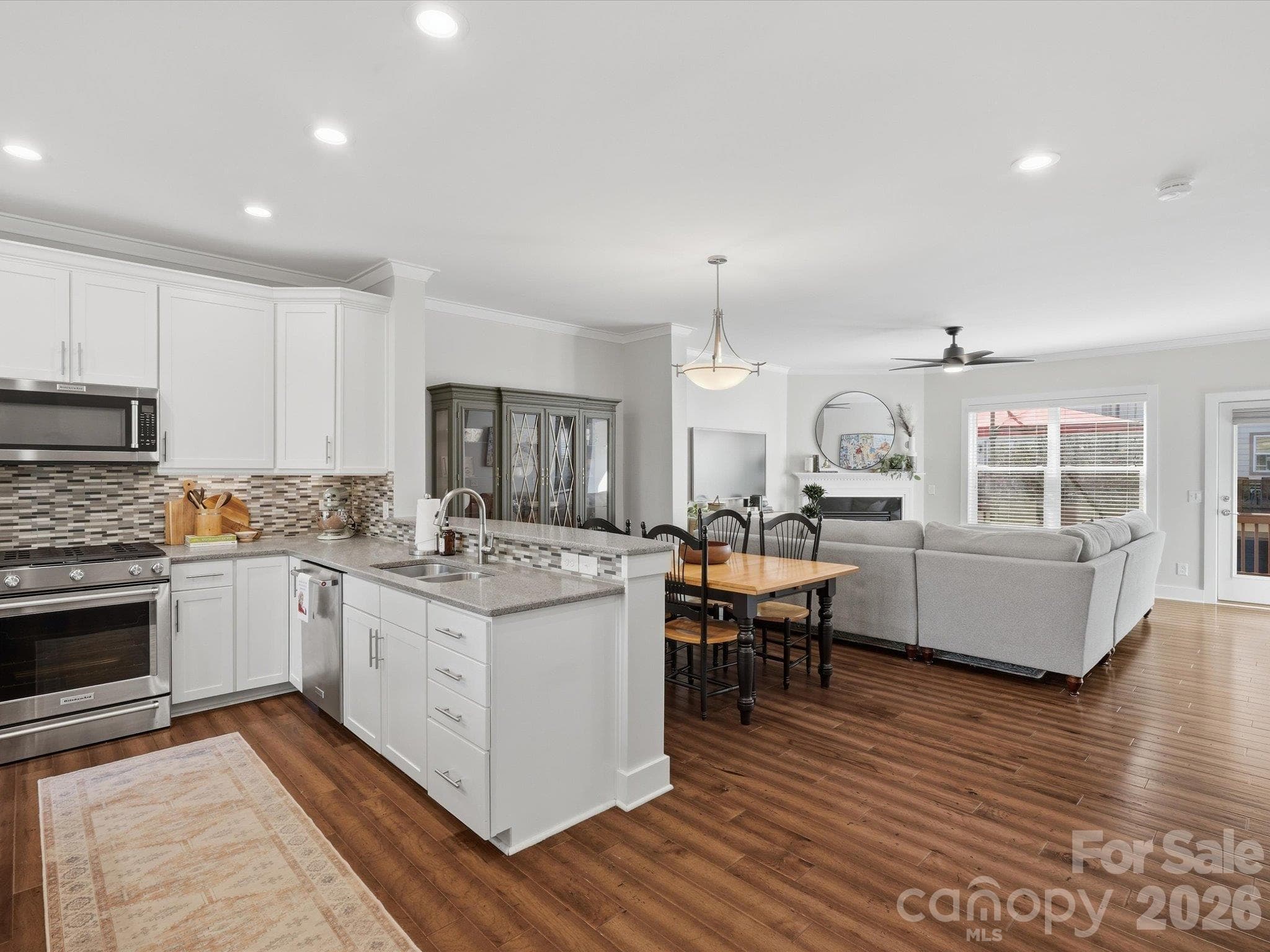 Townhouse at 1806 Sunnyside Avenue, Charlotte, photo 6 of 48