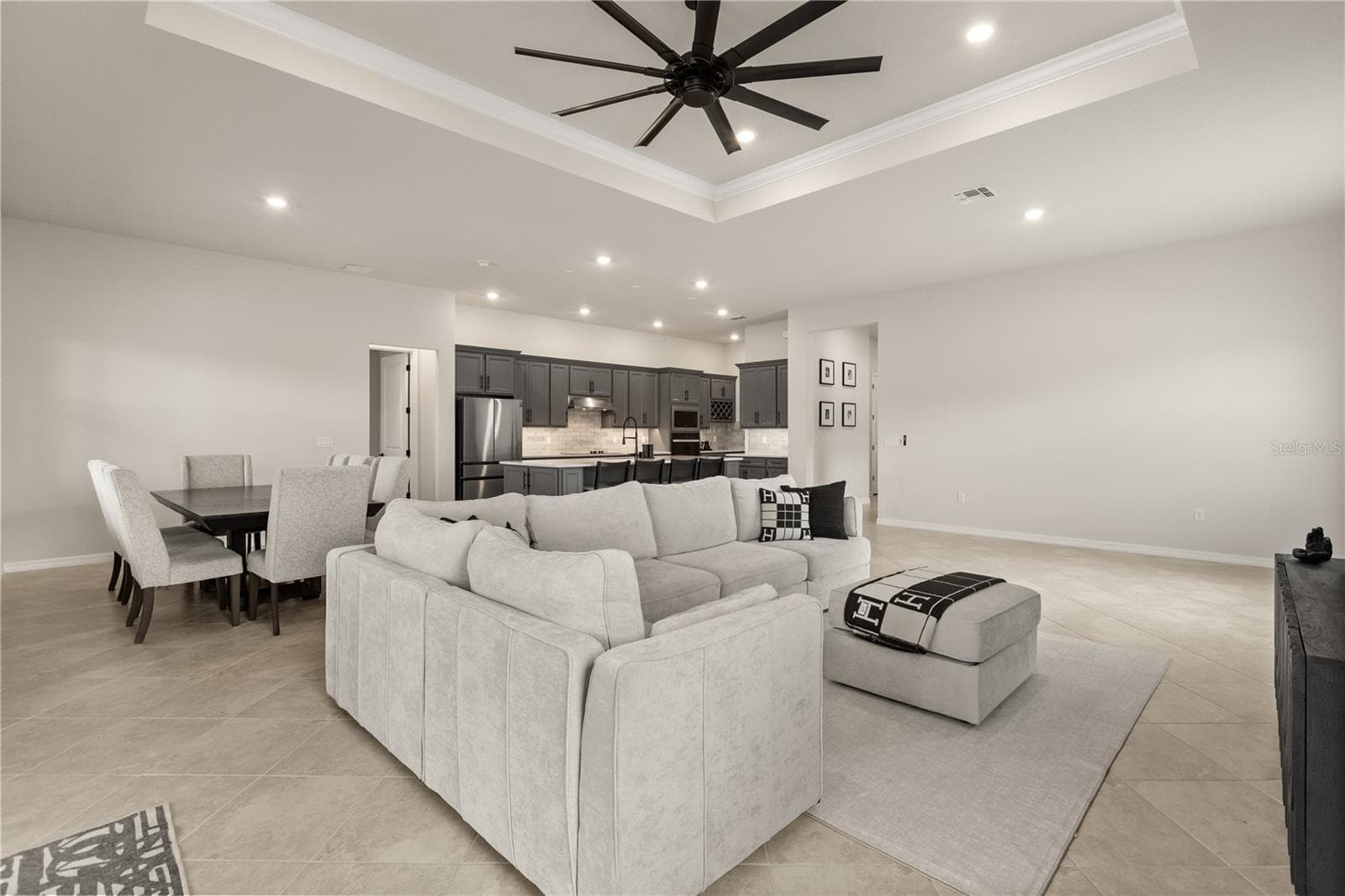 Beautiful tray ceilings - 4348 SUNSET PRESERVE BLVD, ORLANDO