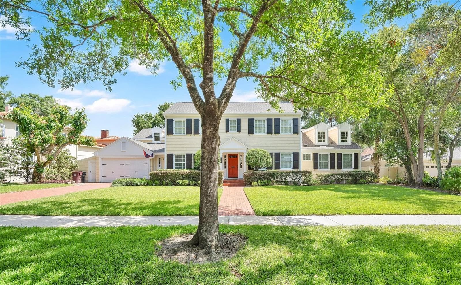 Single Family Residence at 729 ALAMEDA ST, ORLANDO, photo 3 of 66