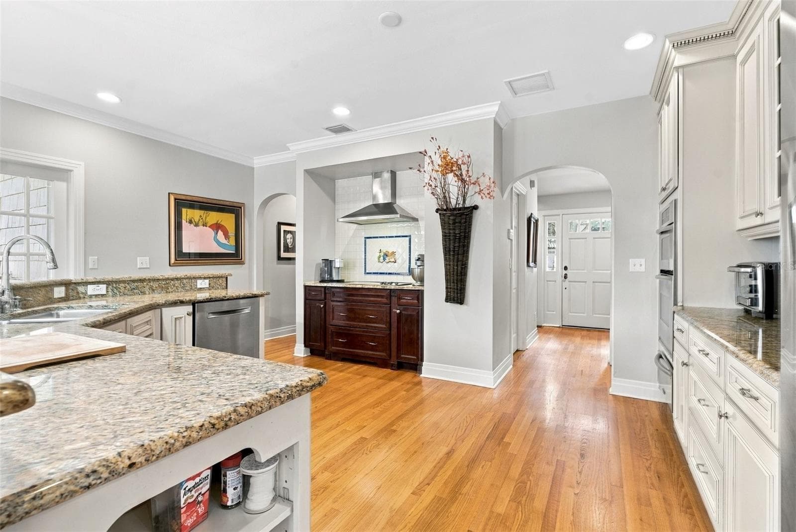 Single Family Residence at 729 ALAMEDA ST, ORLANDO, photo 17 of 66