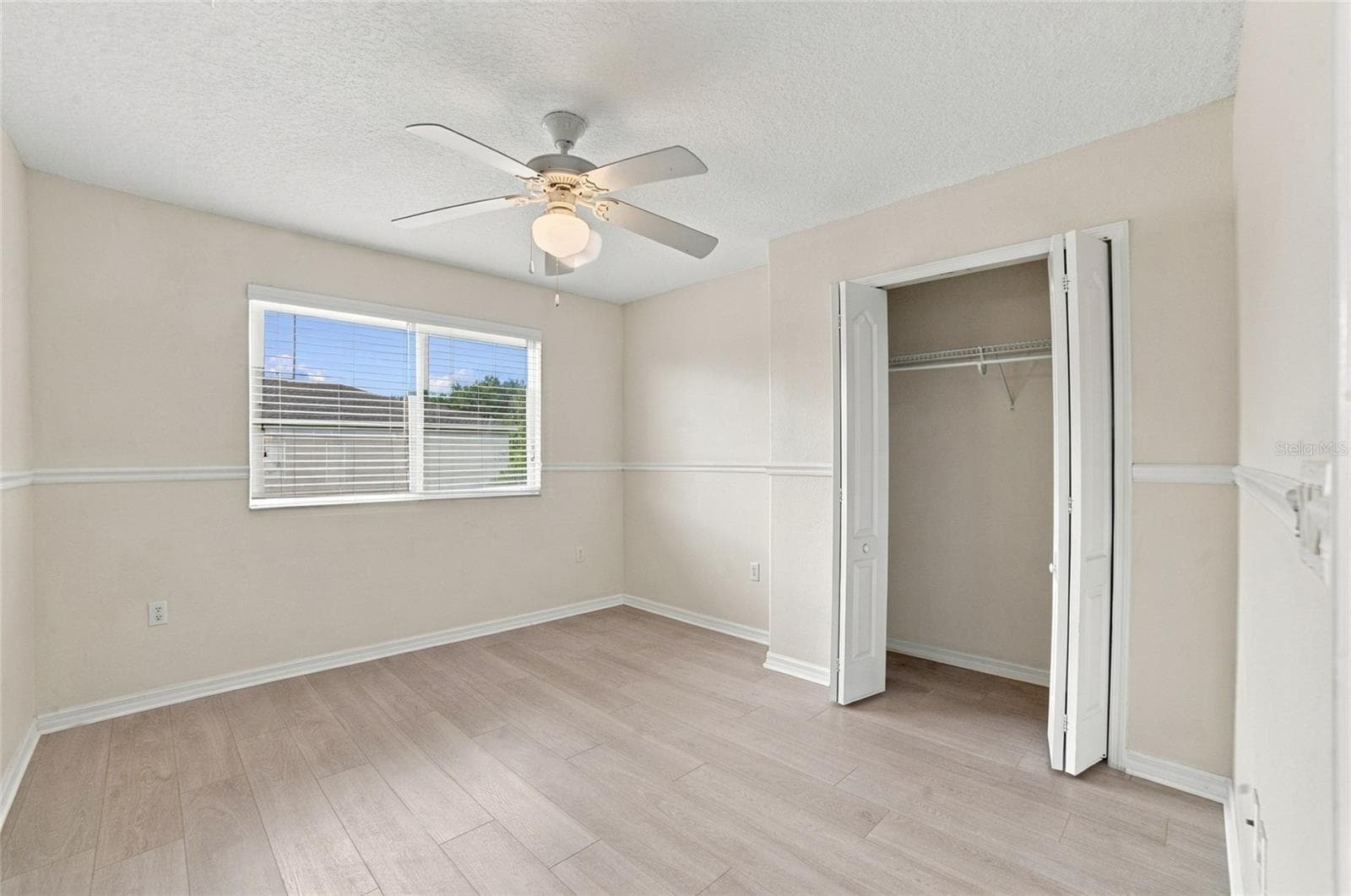 Single Family Residence at 12805 MOSS PARK RIDGE DR, ORLANDO, photo 19 of 40