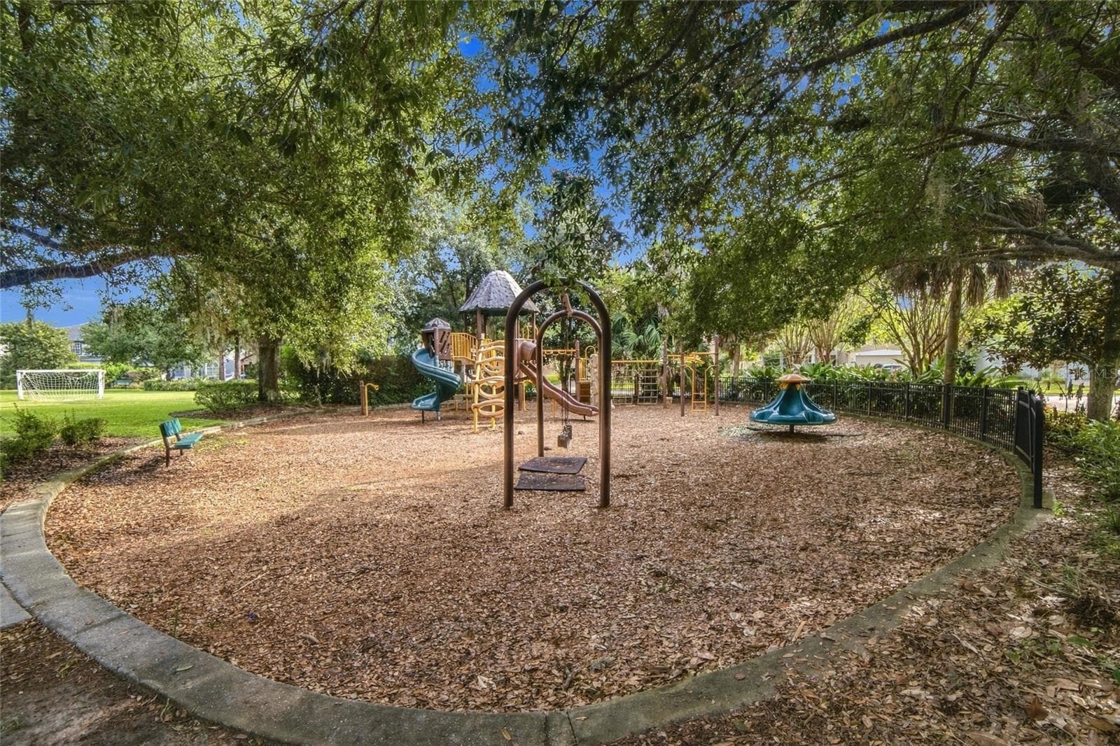 Single Family Residence at 12805 MOSS PARK RIDGE DR, ORLANDO, photo 38 of 40