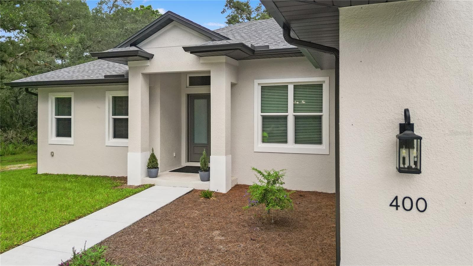 Single Family Residence at 400 S MOON DR, VENICE, photo 4 of 42
