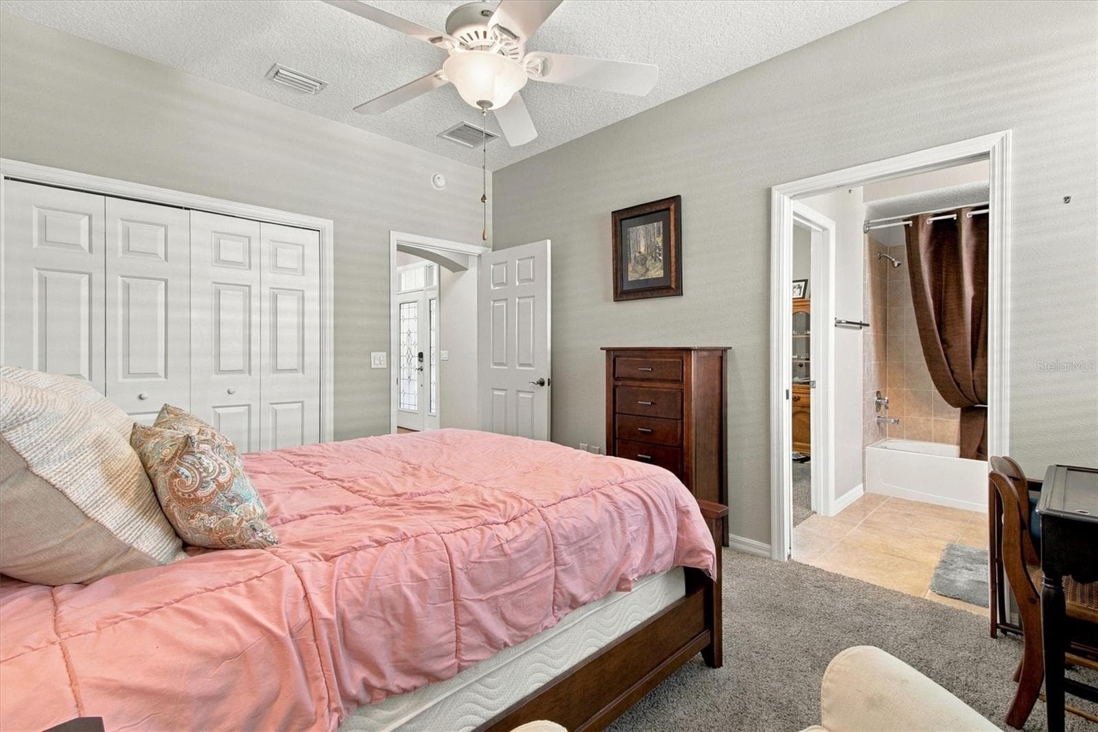 Single Family Residence at 2701 DAFFODIL CT, THE VILLAGES, photo 10 of 43