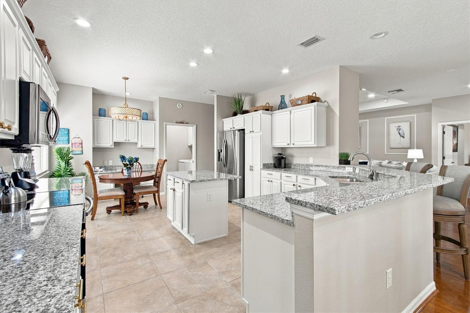 Single Family Residence at 2701 DAFFODIL CT, THE VILLAGES, photo 28 of 43