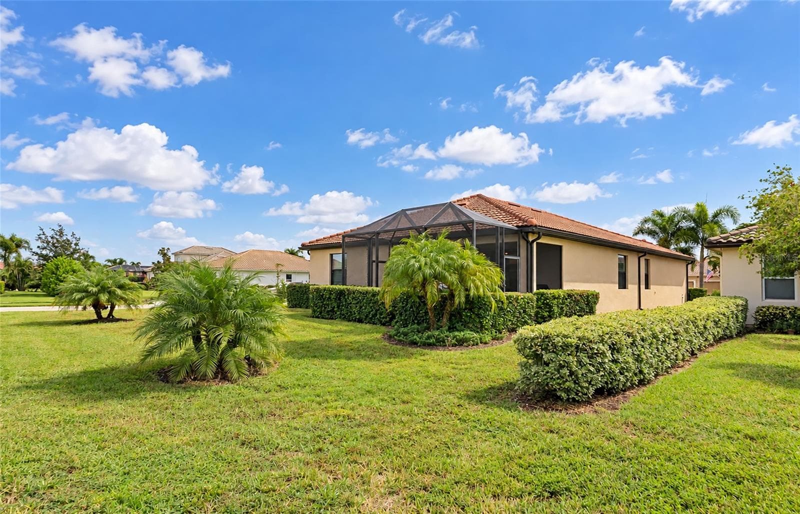 Single Family Residence at 4761 ROYAL DORNOCH CIR, BRADENTON, photo 2 of 36