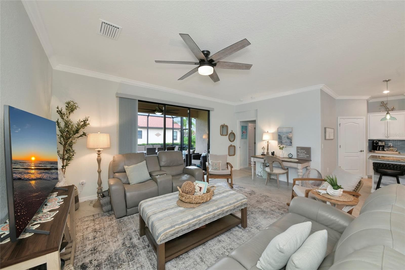 Single Family Residence at 4761 ROYAL DORNOCH CIR, BRADENTON, photo 9 of 36