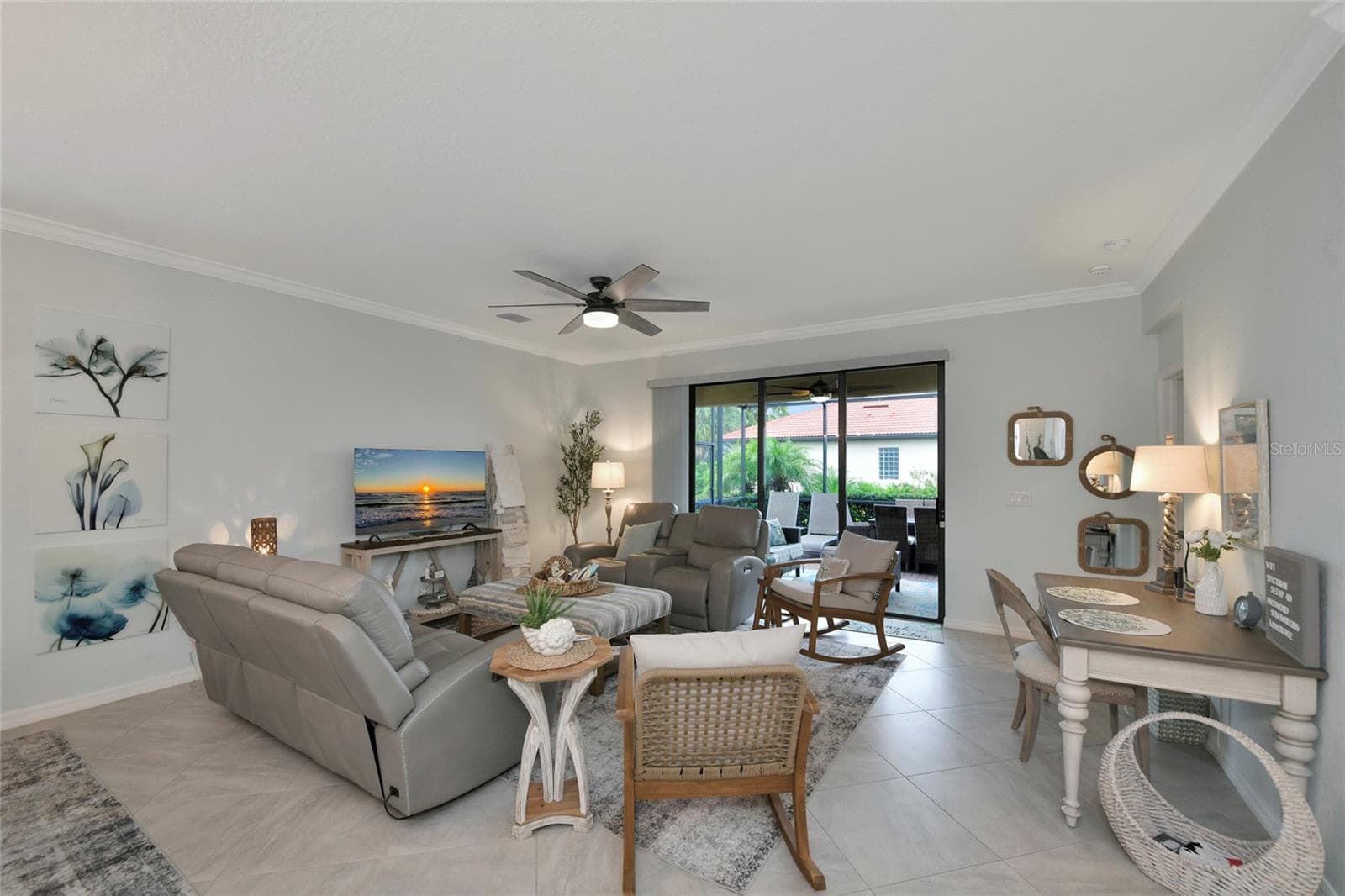 Single Family Residence at 4761 ROYAL DORNOCH CIR, BRADENTON, photo 10 of 36