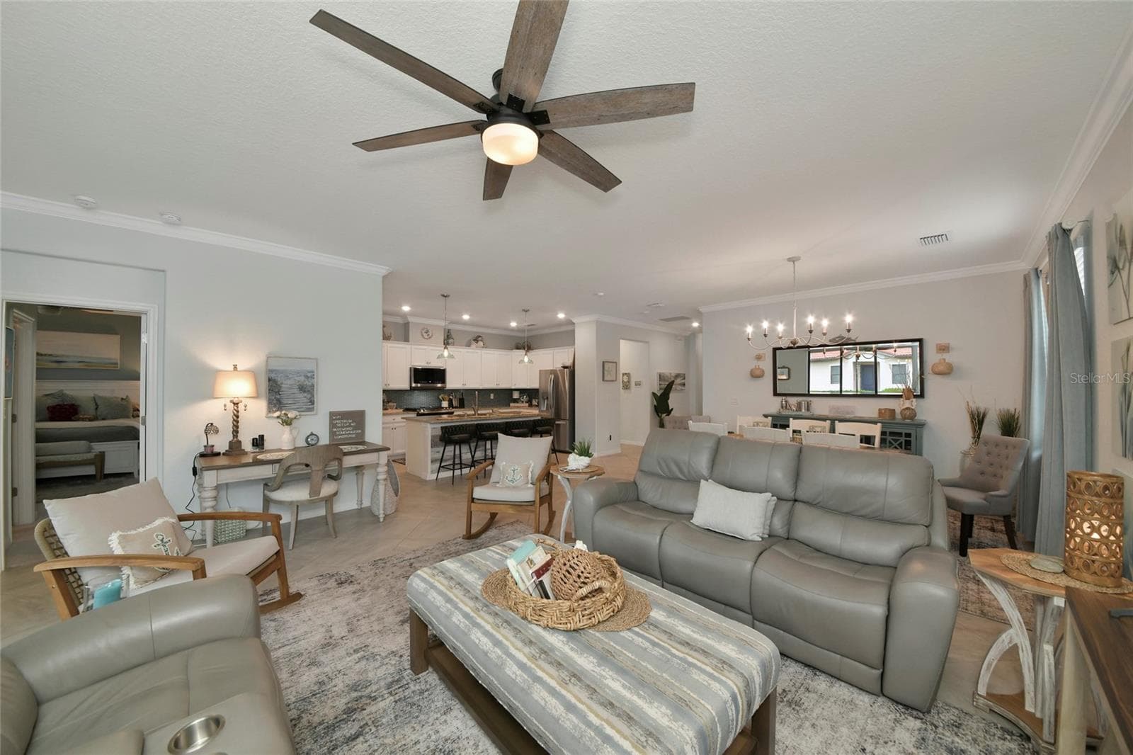 Single Family Residence at 4761 ROYAL DORNOCH CIR, BRADENTON, photo 12 of 36