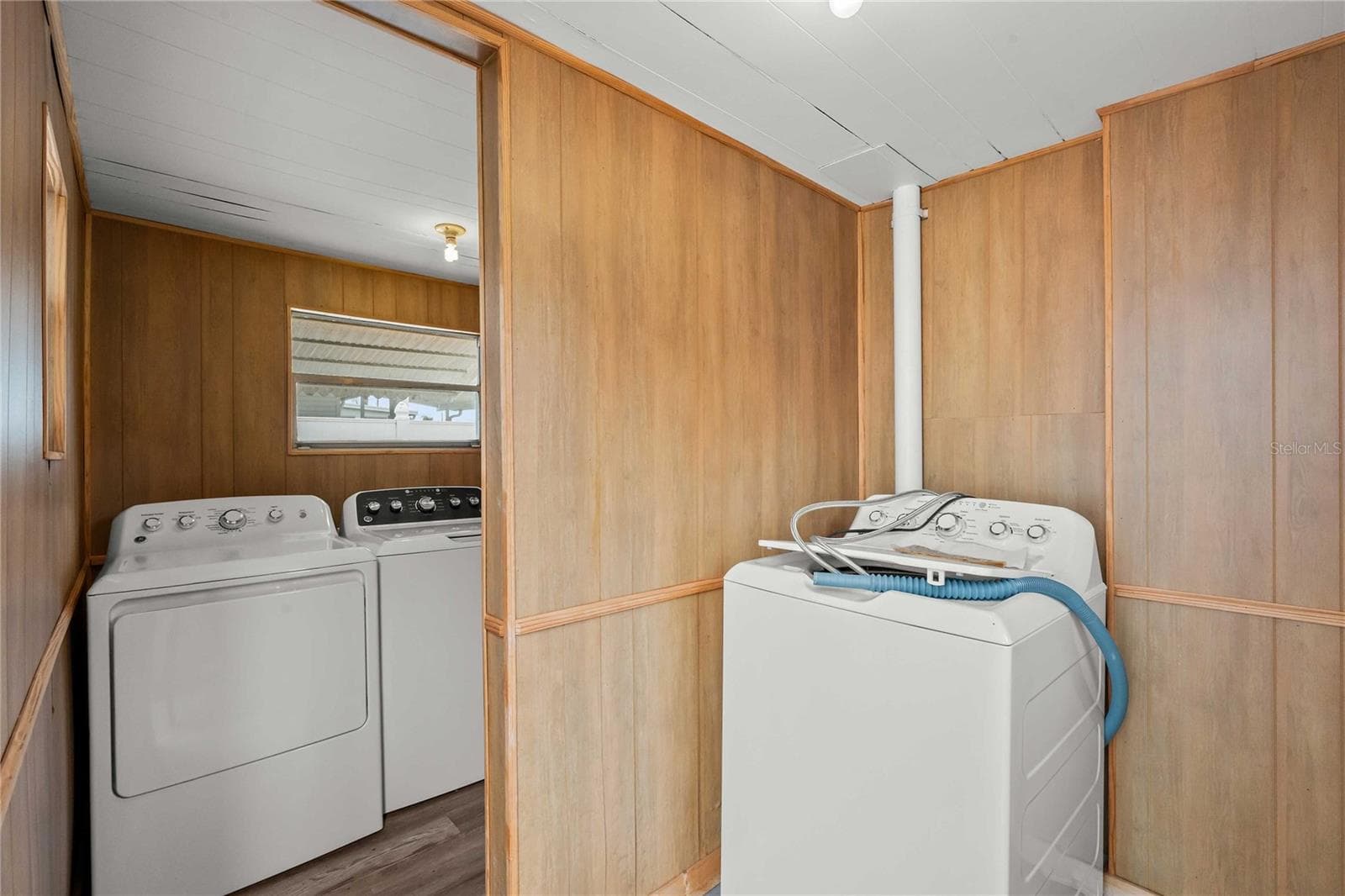 Mobile Home at 37234 CAROL AVE, ZEPHYRHILLS, photo 38 of 43