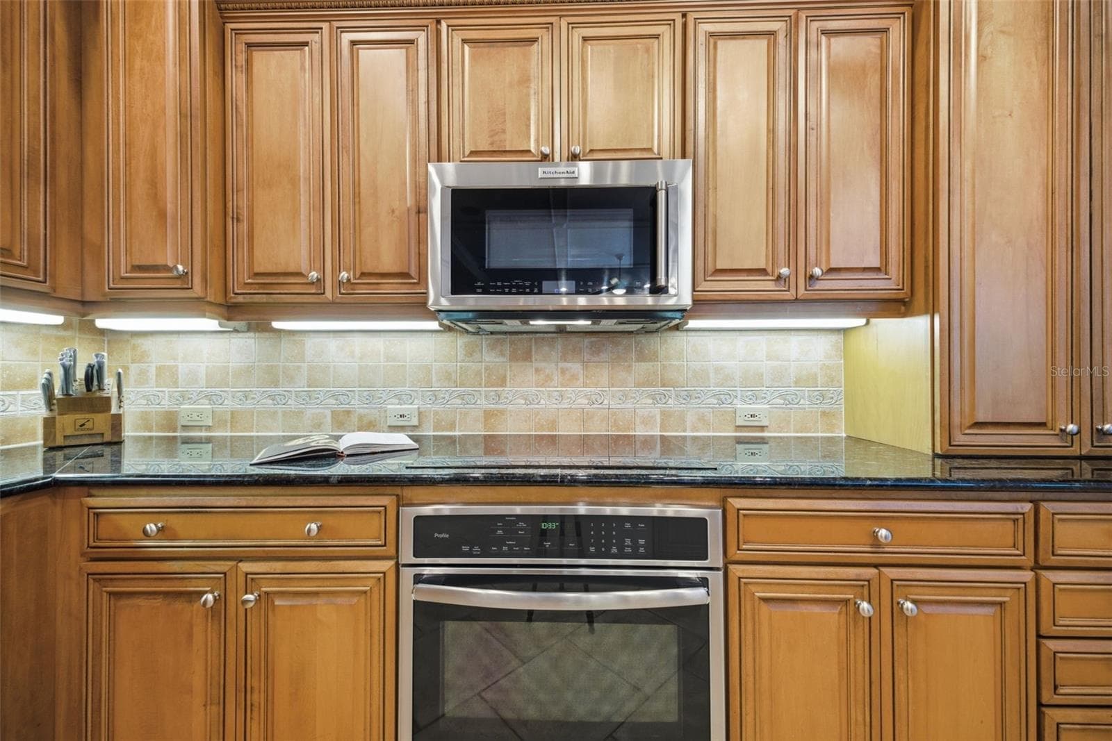 Single Family Residence at 2887 GREY OAKS BLVD, TARPON SPRINGS, photo 19 of 73