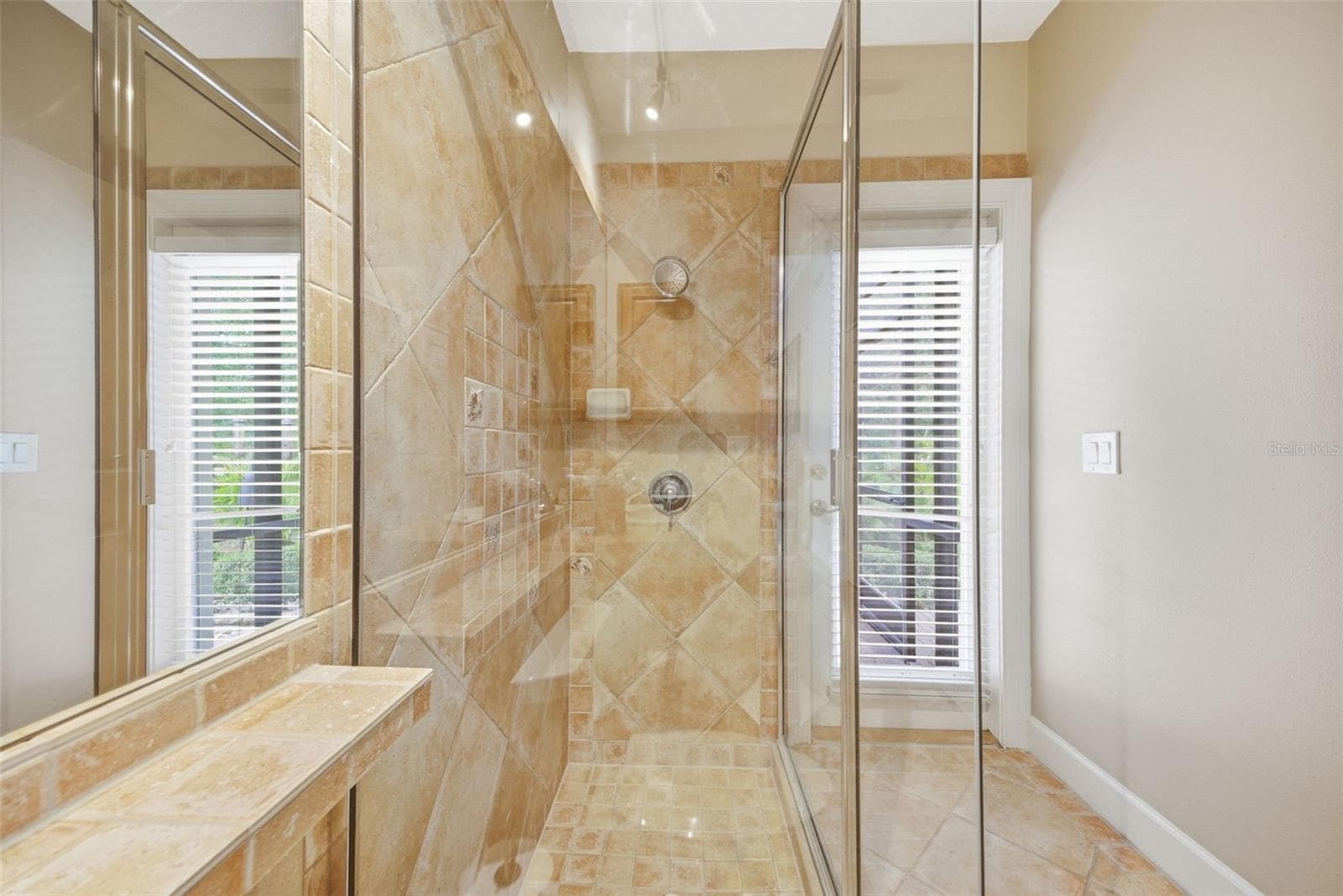 Guest bath - 2887 GREY OAKS BLVD, TARPON SPRINGS
