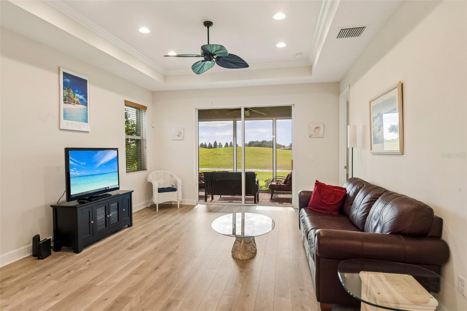 Villa at 718 CHIPPER DR, SUN CITY CENTER, photo 5 of 92