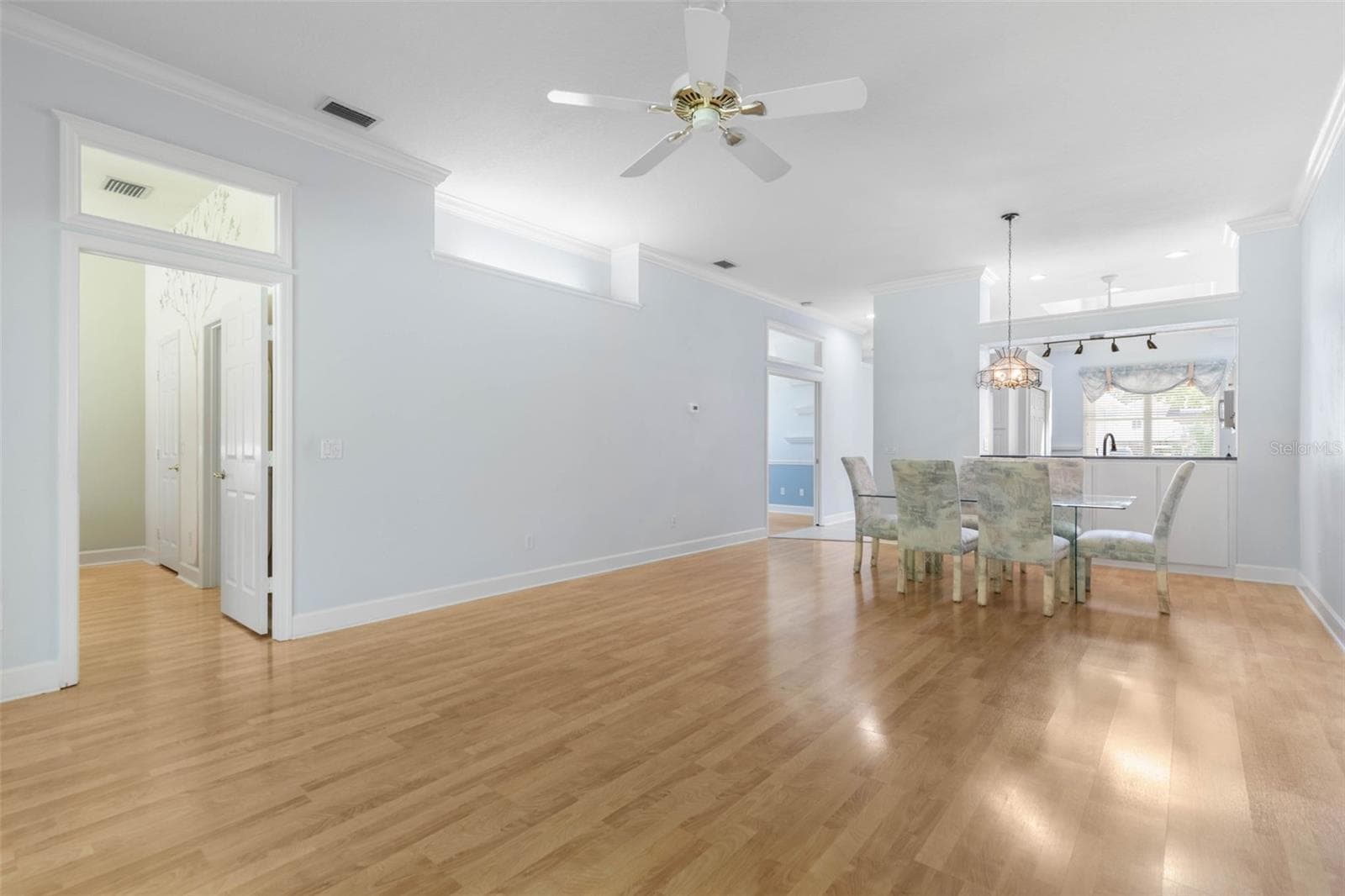 Single Family Residence at 1128 GLENGAD RUN, ORMOND BEACH, photo 10 of 98