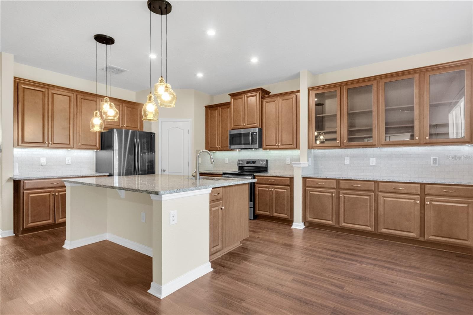 Single Family Residence at 17104 GOLDCREST LOOP, CLERMONT, photo 21 of 61