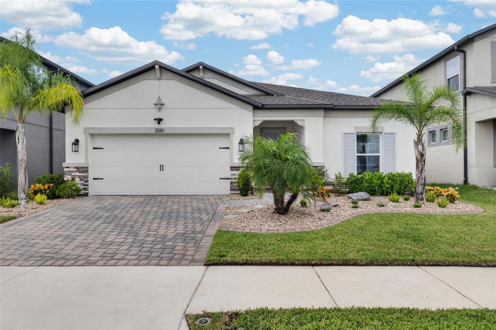 3010 MARINE GRASS DR