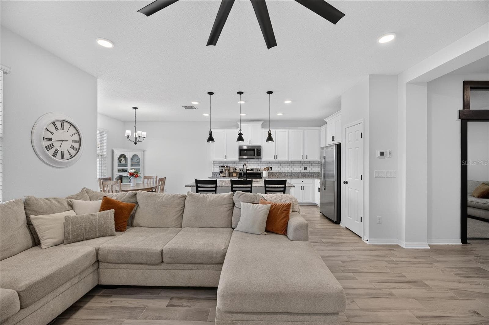 Single Family Residence at 3010 MARINE GRASS DR, WIMAUMA, photo 19 of 67