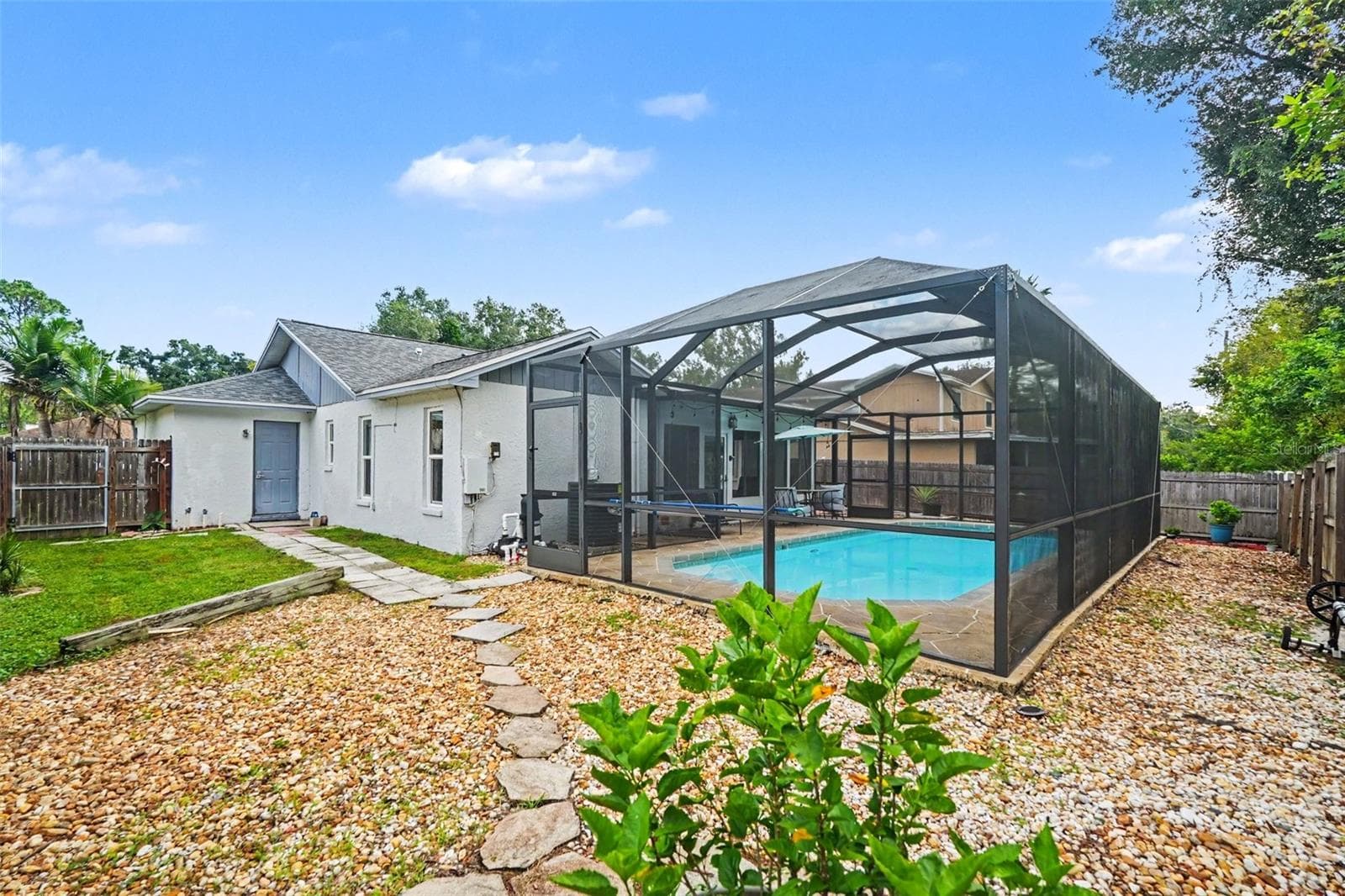 Single Family Residence at 8064 FAWNRIDGE CIR, TAMPA, photo 27 of 33