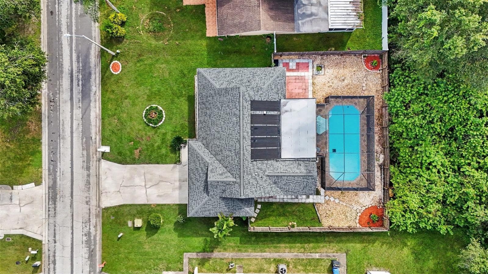 No rear neighbors! - 8064 FAWNRIDGE CIR, TAMPA