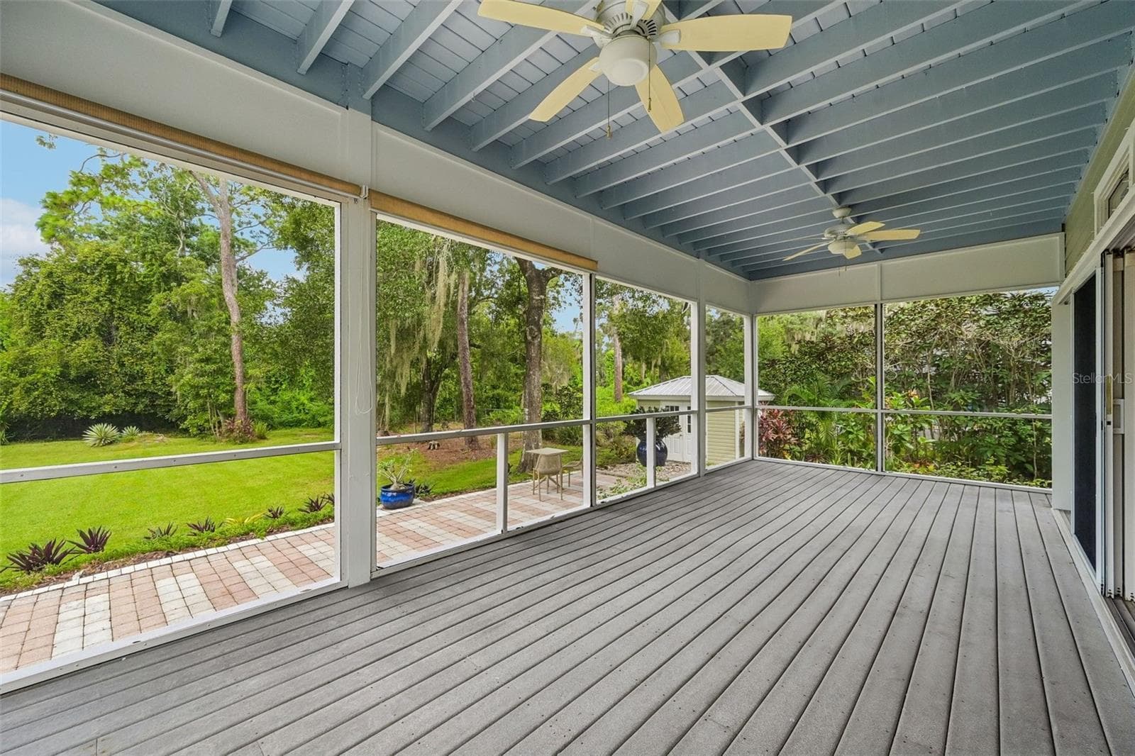 Single Family Residence at 817 OAK VISTA DR, SARASOTA, photo 31 of 39