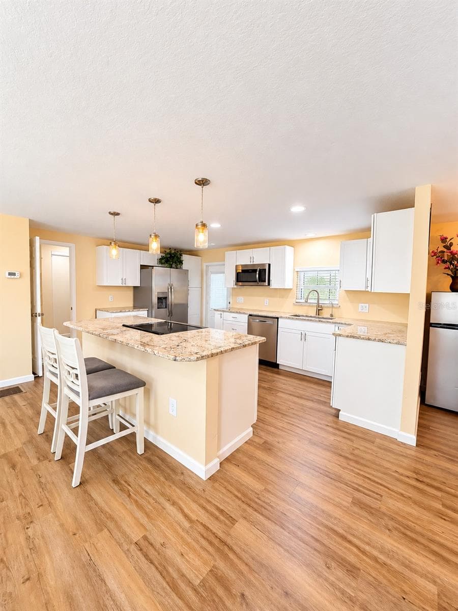 Mobile Home at 921 FAITH CIR E #35, BRADENTON, photo 6 of 25