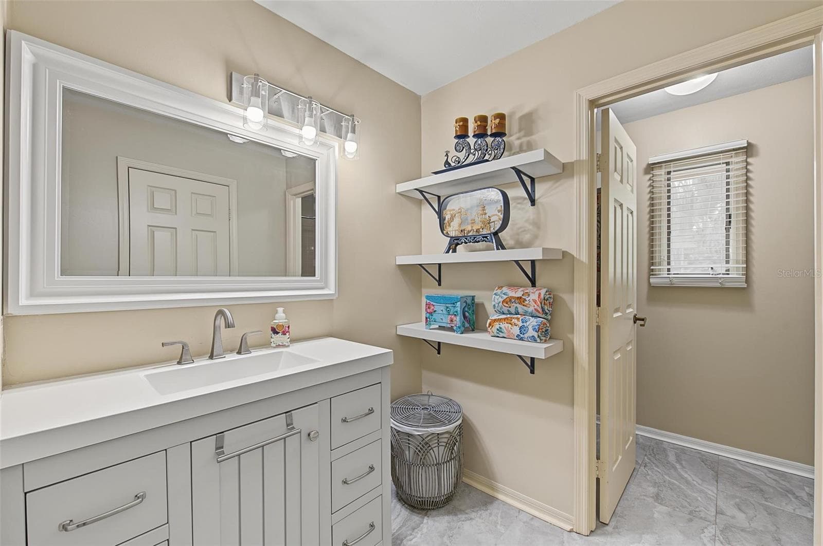 Villa at 992 SPINNAKER CT, TARPON SPRINGS, photo 19 of 65