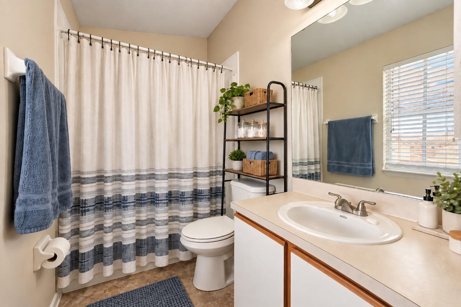 Townhouse at 3306 BROKEN BOW DR, LAND O LAKES, photo 25 of 35