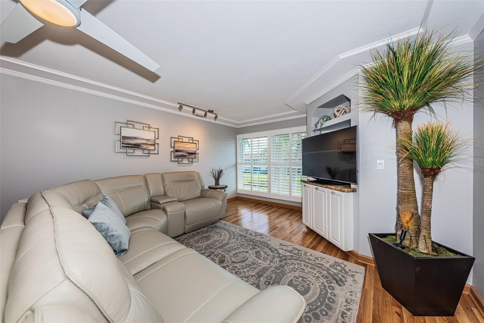 Condominium at 1100 E BAY DR #68, LARGO, photo 5 of 23