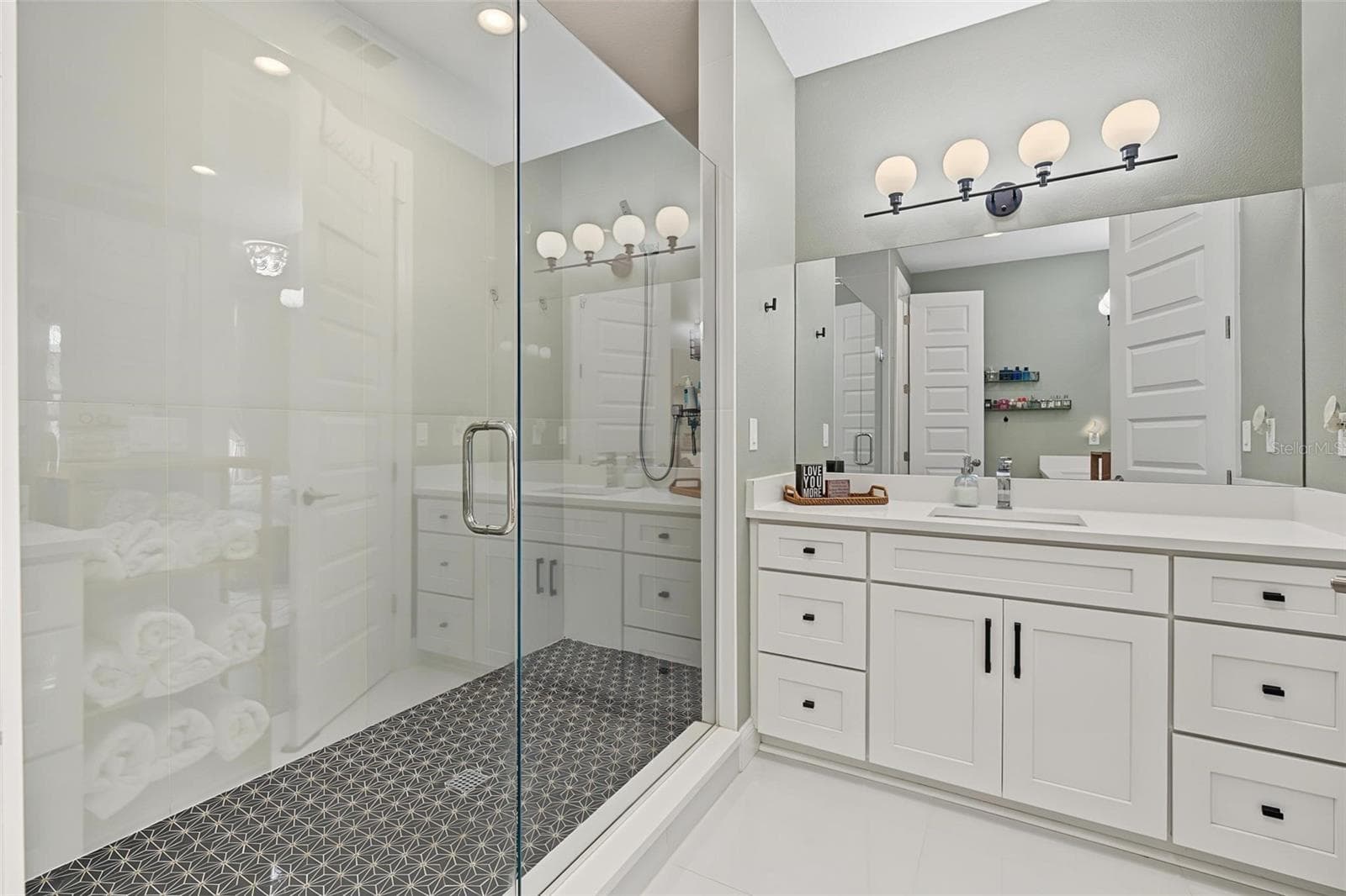 Townhouse at 4215 W NORTH A ST #9, TAMPA, photo 25 of 35