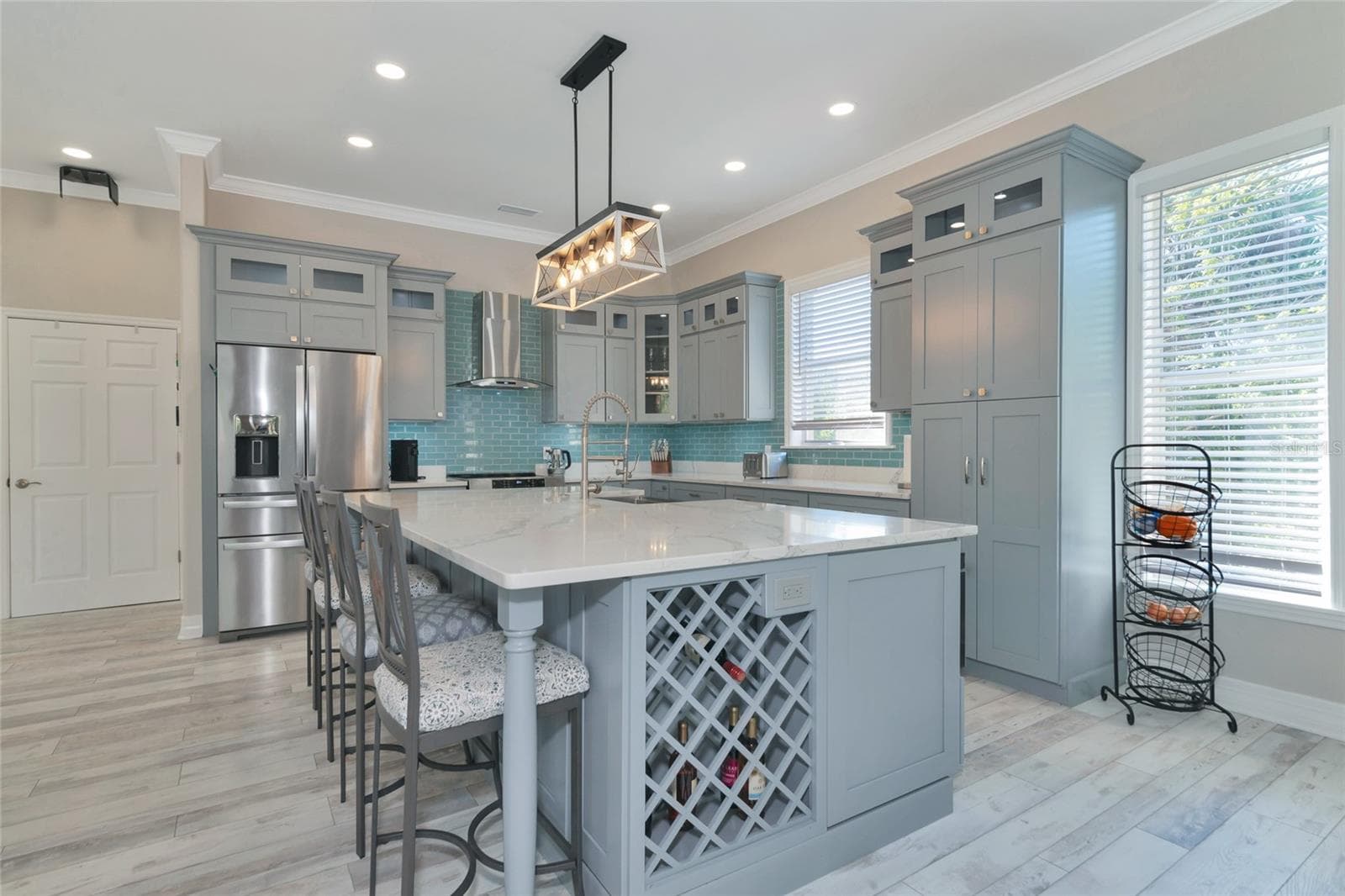 Kitchen - 1101 KINGS WAY DR, NOKOMIS