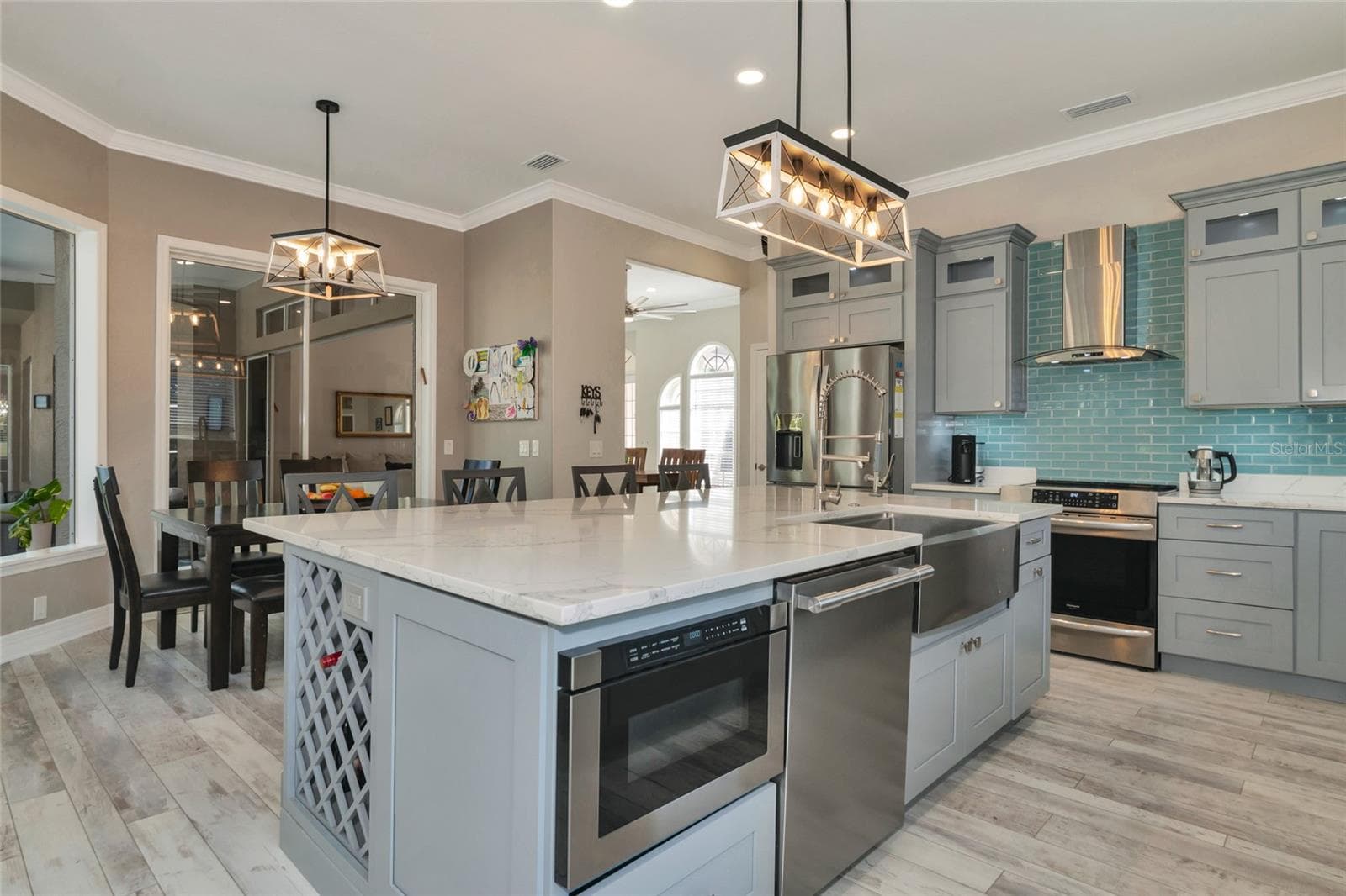 Kitchen - 1101 KINGS WAY DR, NOKOMIS