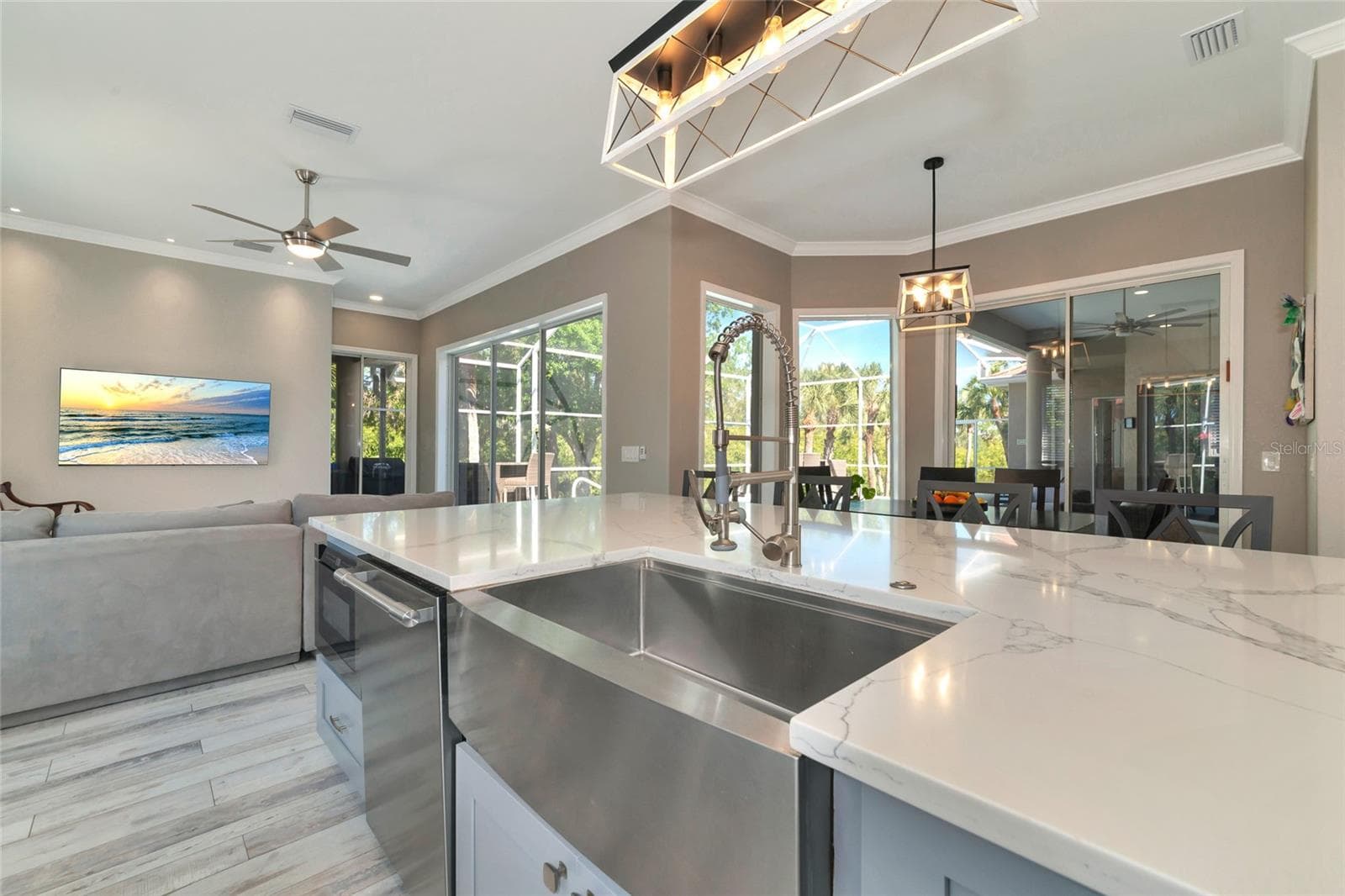 Kitchen - 1101 KINGS WAY DR, NOKOMIS
