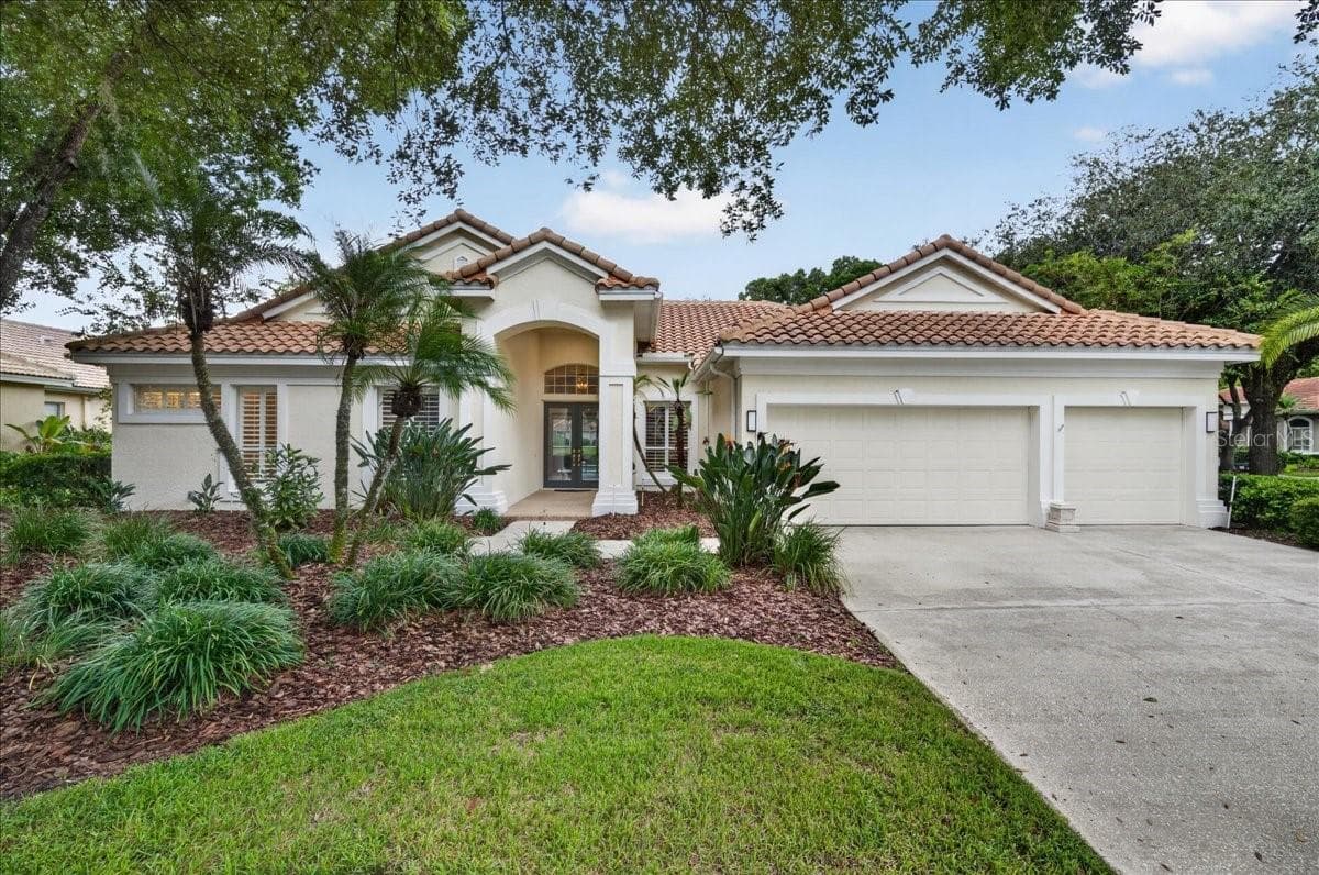 Single Family Residence at 9101 WOODRIDGE RUN DR, TAMPA, photo 99 of 100