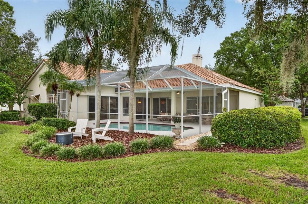 Single Family Residence at 9101 WOODRIDGE RUN DR, TAMPA, photo 25 of 100