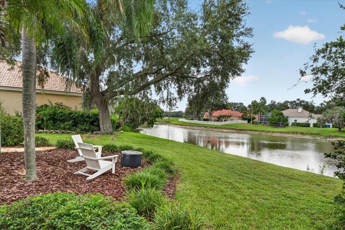 Single Family Residence at 9101 WOODRIDGE RUN DR, TAMPA, photo 35 of 100