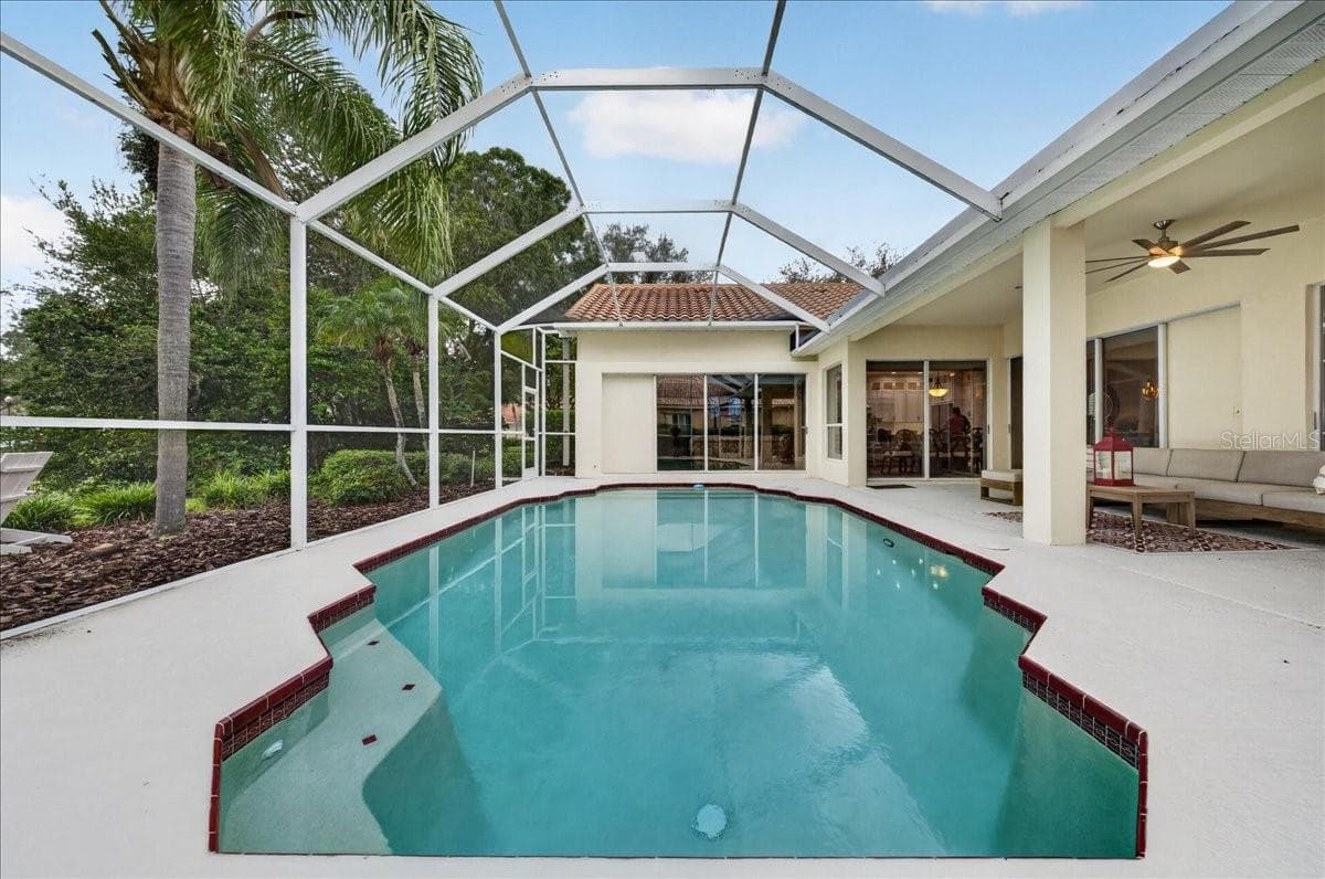 Single Family Residence at 9101 WOODRIDGE RUN DR, TAMPA, photo 87 of 100