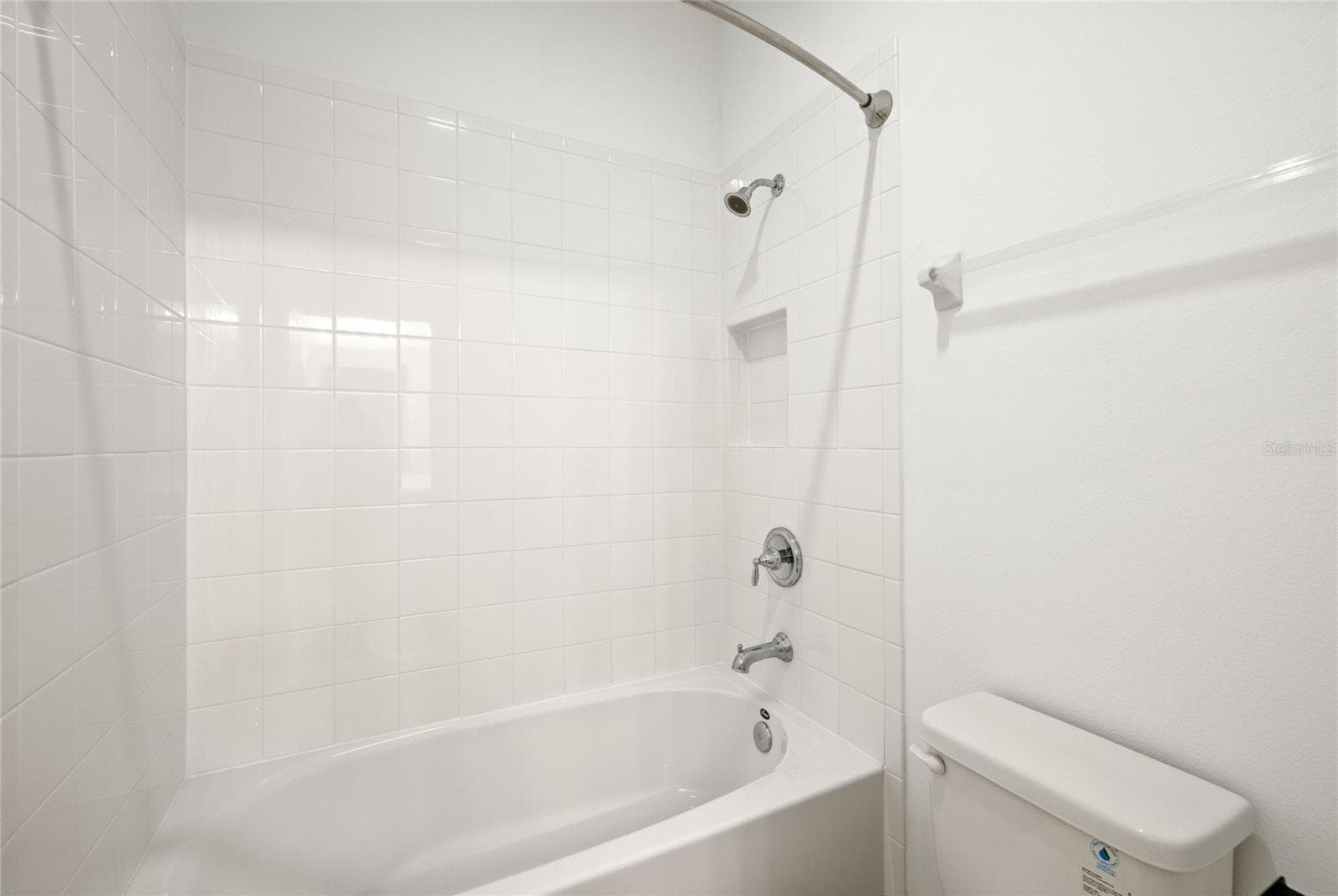 Guest Bathroom 3, Jack & Jill, Second Floor - 1168 PANDO LOOP, ORLANDO