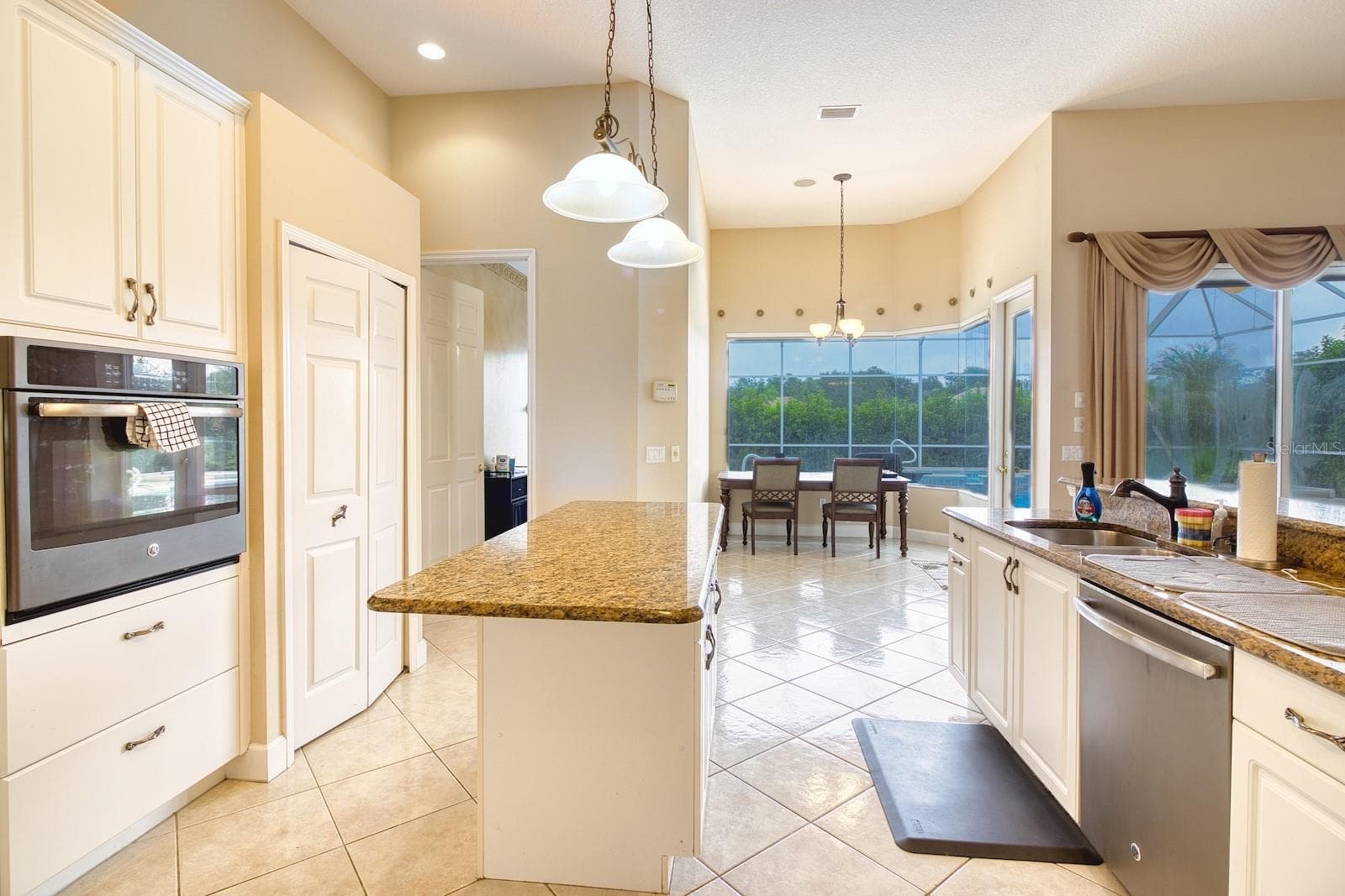 Single Family Residence at 6101 SANCTUARY GARDEN BLVD, PORT ORANGE, photo 12 of 39