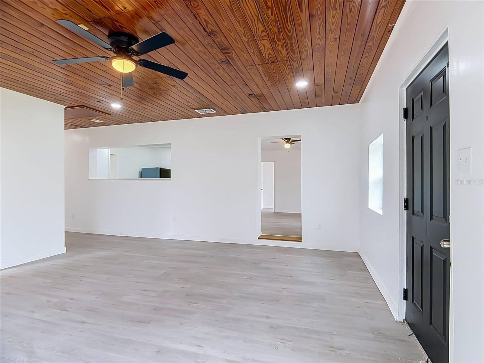 Single Family Residence at 709 CHESTNUT RD, AUBURNDALE, photo 13 of 48