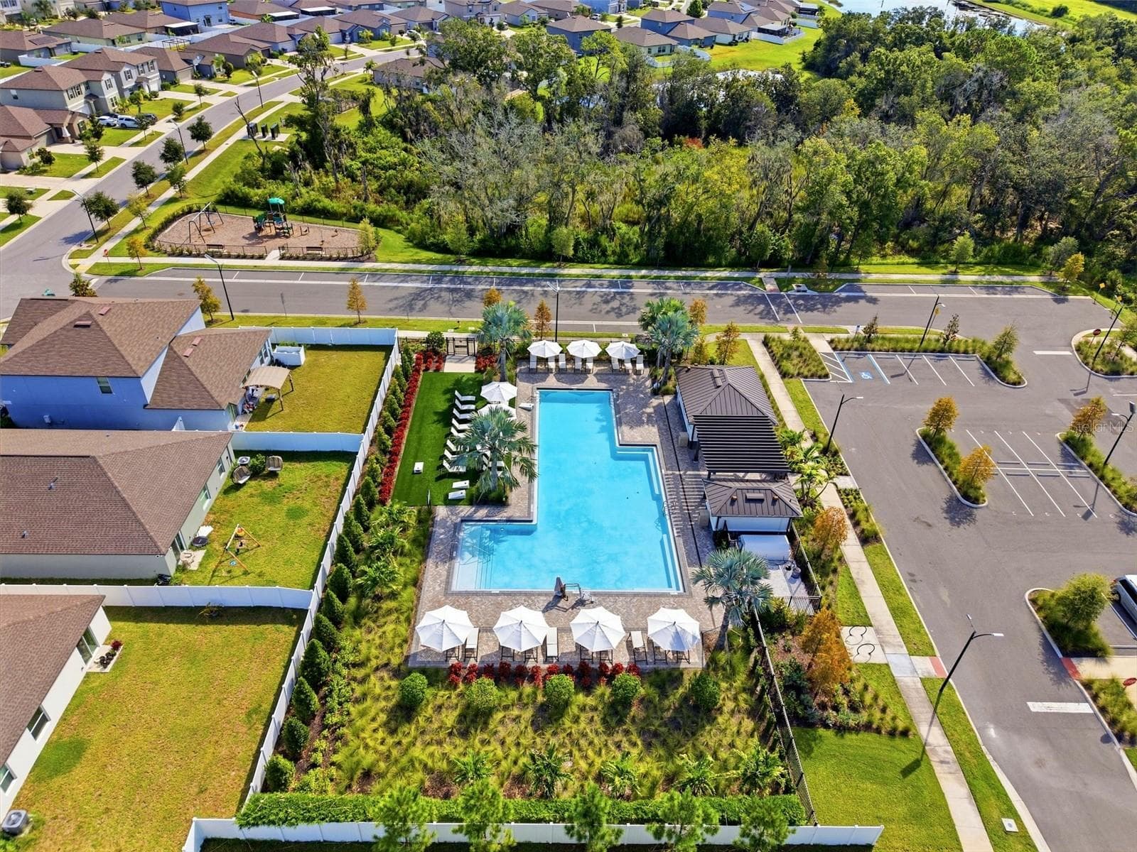 Community pool & playground area - 10323 POSEIDON WAY, RIVERVIEW