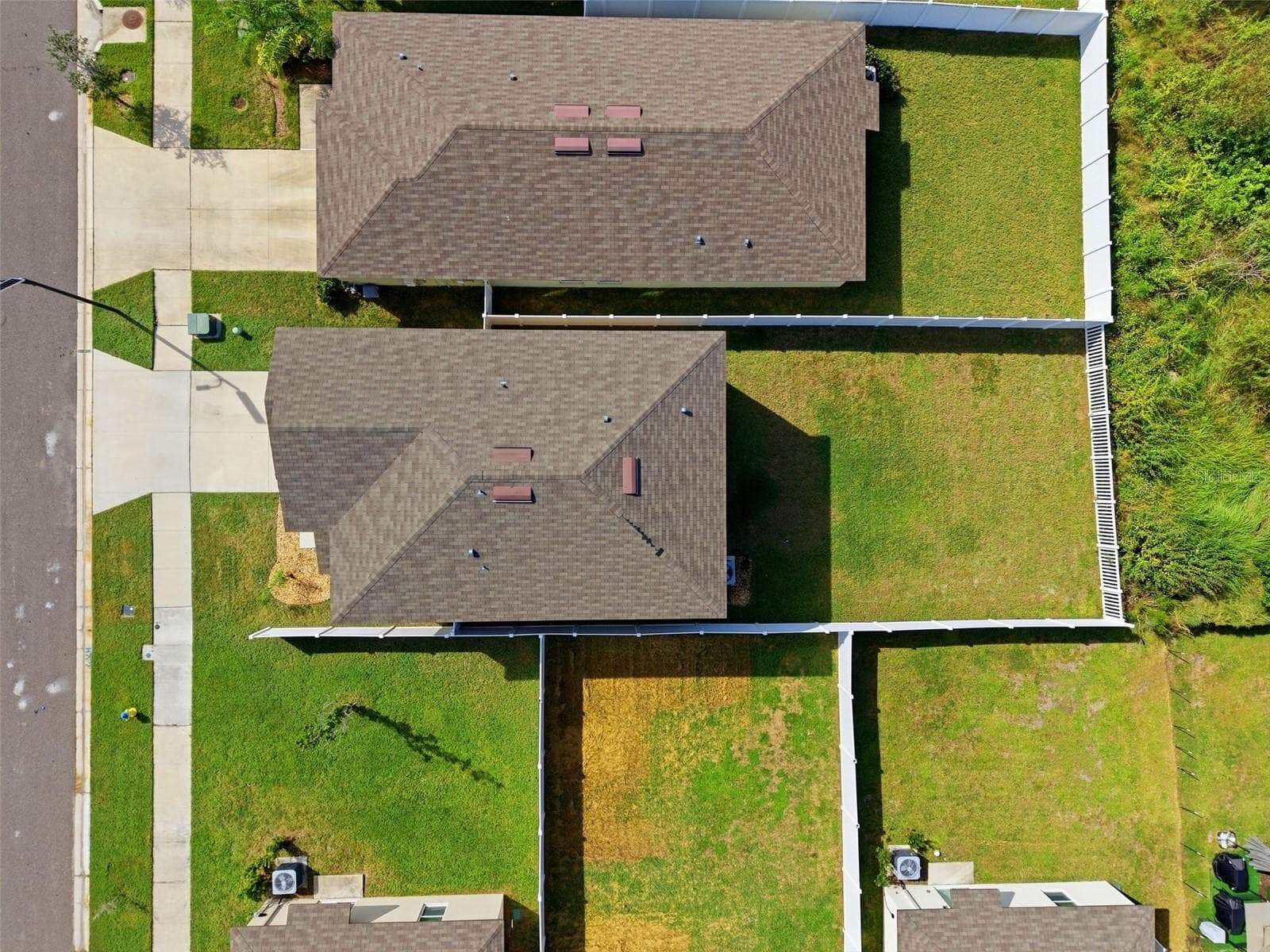 Single Family Residence at 10323 POSEIDON WAY, RIVERVIEW, photo 24 of 37