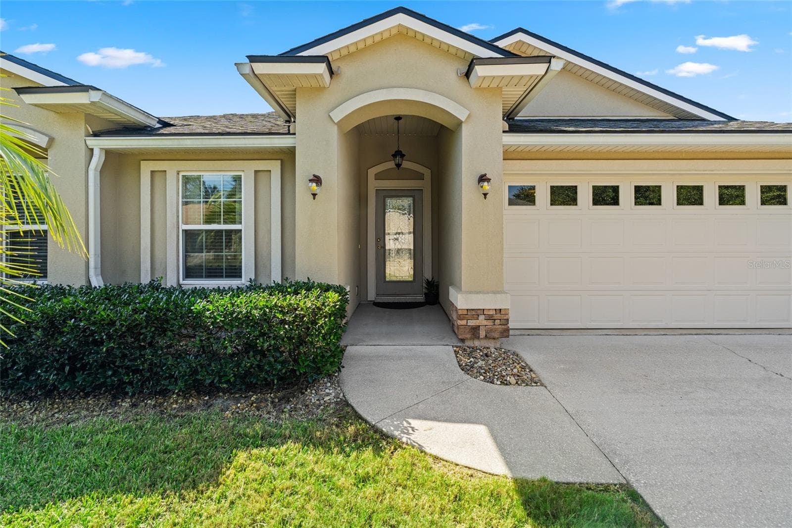 Front - 723 MANDARIN TER, ST AUGUSTINE