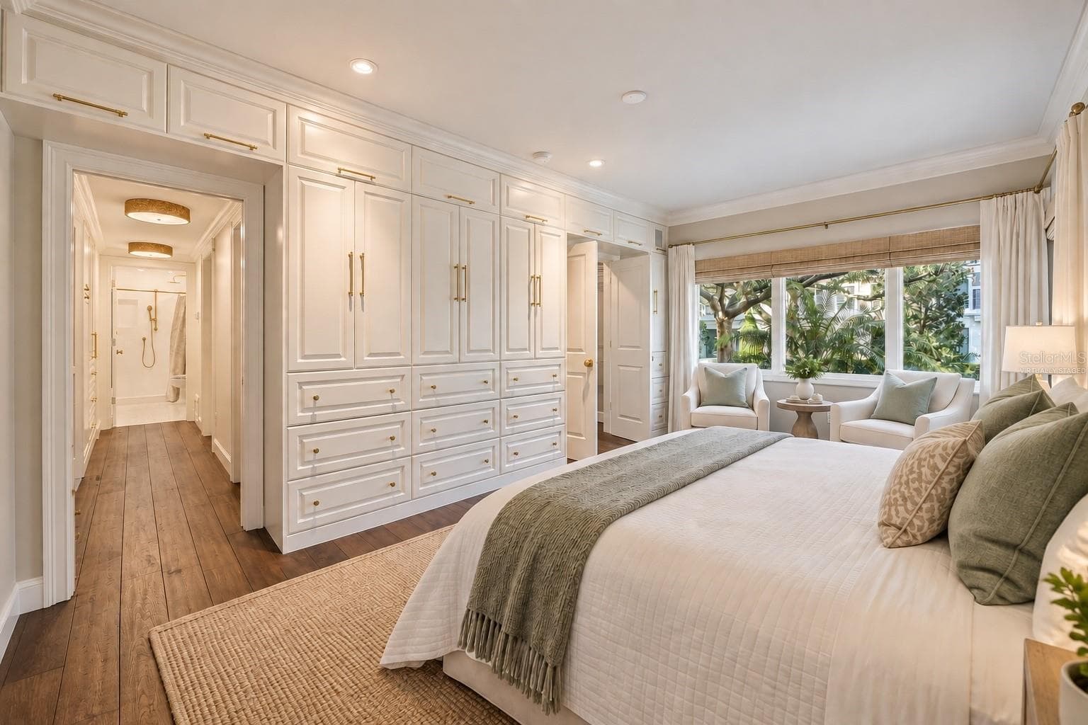 Wall of built-ins in primary bedroom *virtually staged - 640 N PARK AVE #3, WINTER PARK